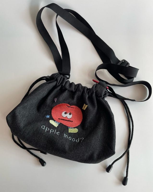 oocici Apple bucket Bag 刺繡牛仔束口斜背包