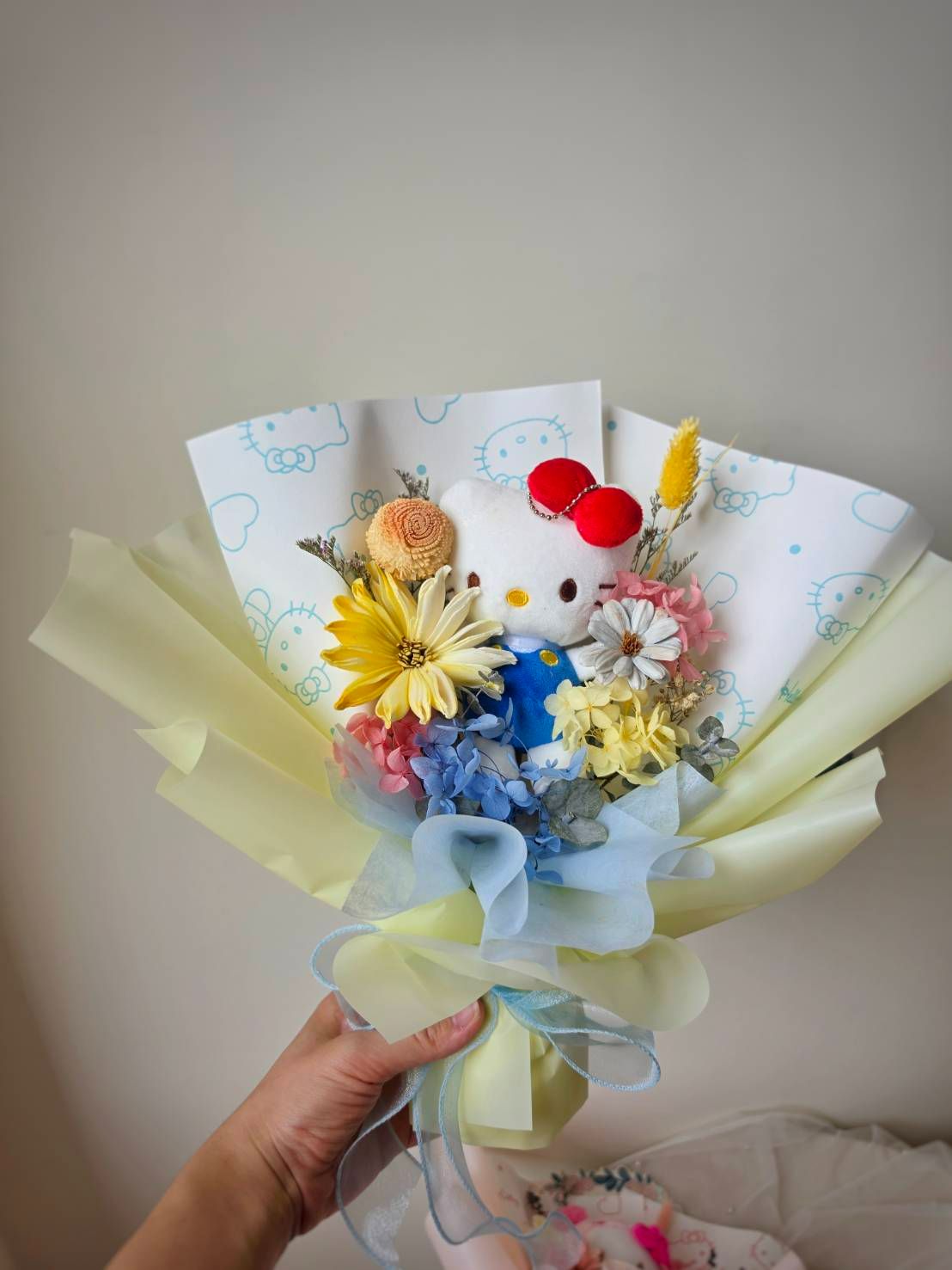 🎓 幼稚園畢業花束｜可愛玩偶客製中型花束系列