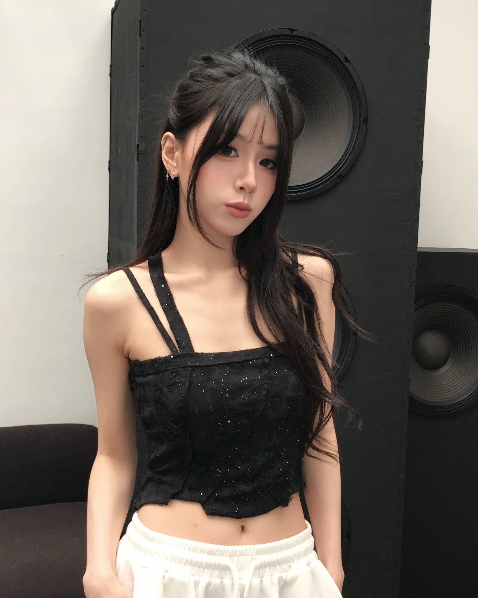 𝑷𝒐𝒏𝒚𝒐 Cp值超高✨細閃廢土風胸墊刷破吊帶