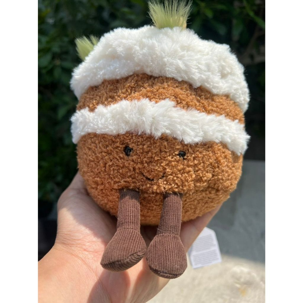 Jellycat Amuseables 胡蘿蔔蛋糕玩偶 15cm｜Carrot Cake Soft Toy 英國門市採購