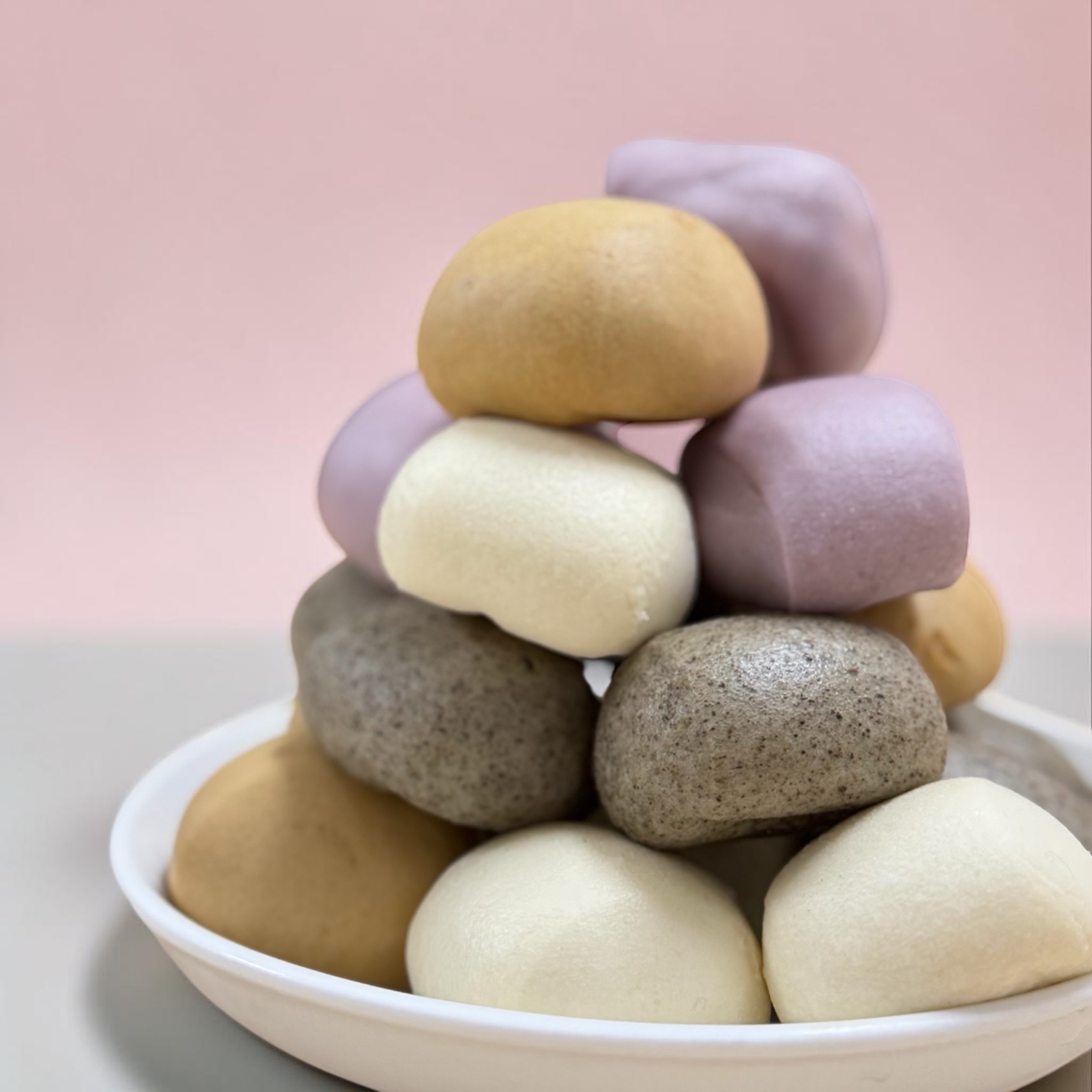 小孩最愛專區：小巧牛奶貝果+小饅頭