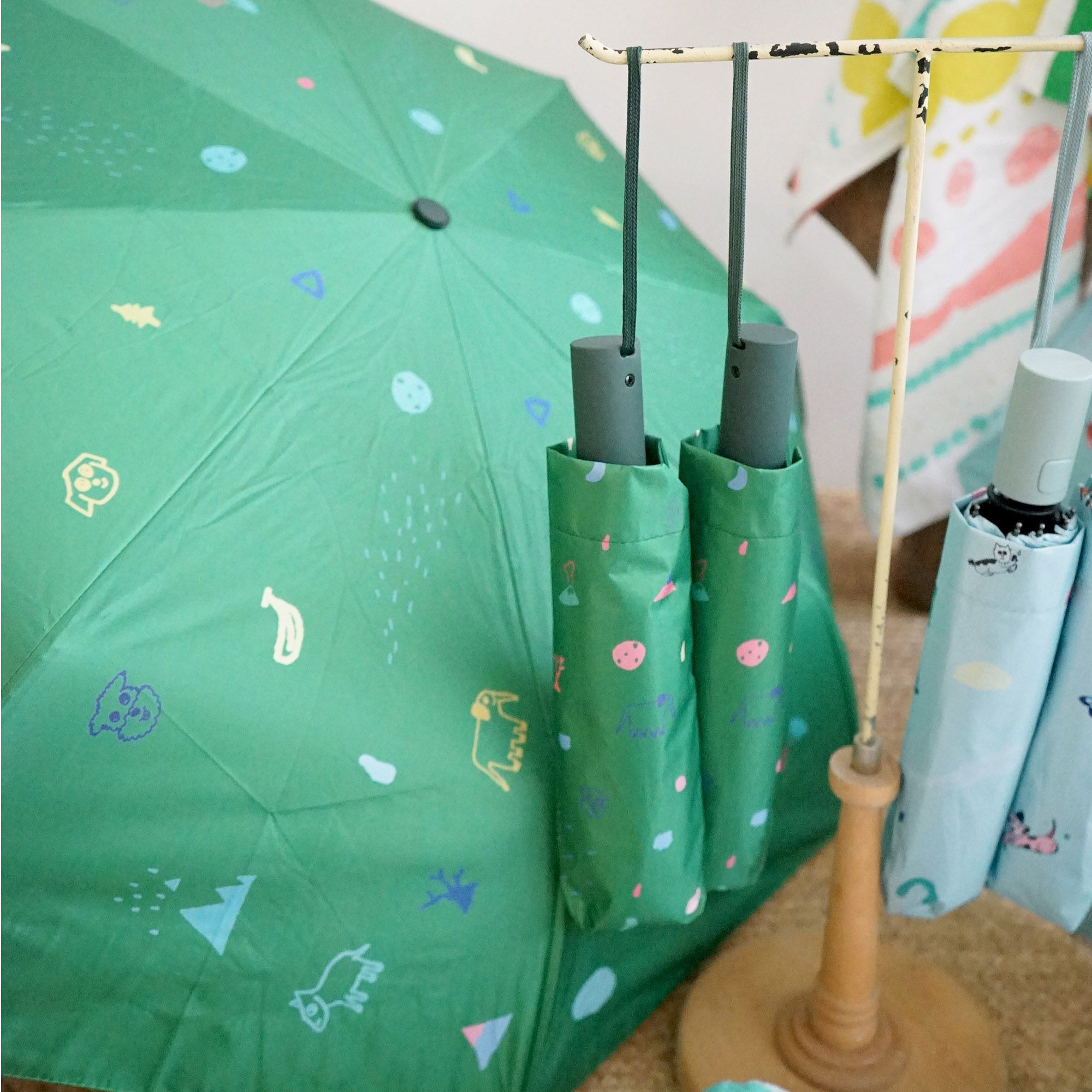 Yinke印花衛星小狗宇宙 漂亮綠色快乾雨傘 自動傘 快速出貨