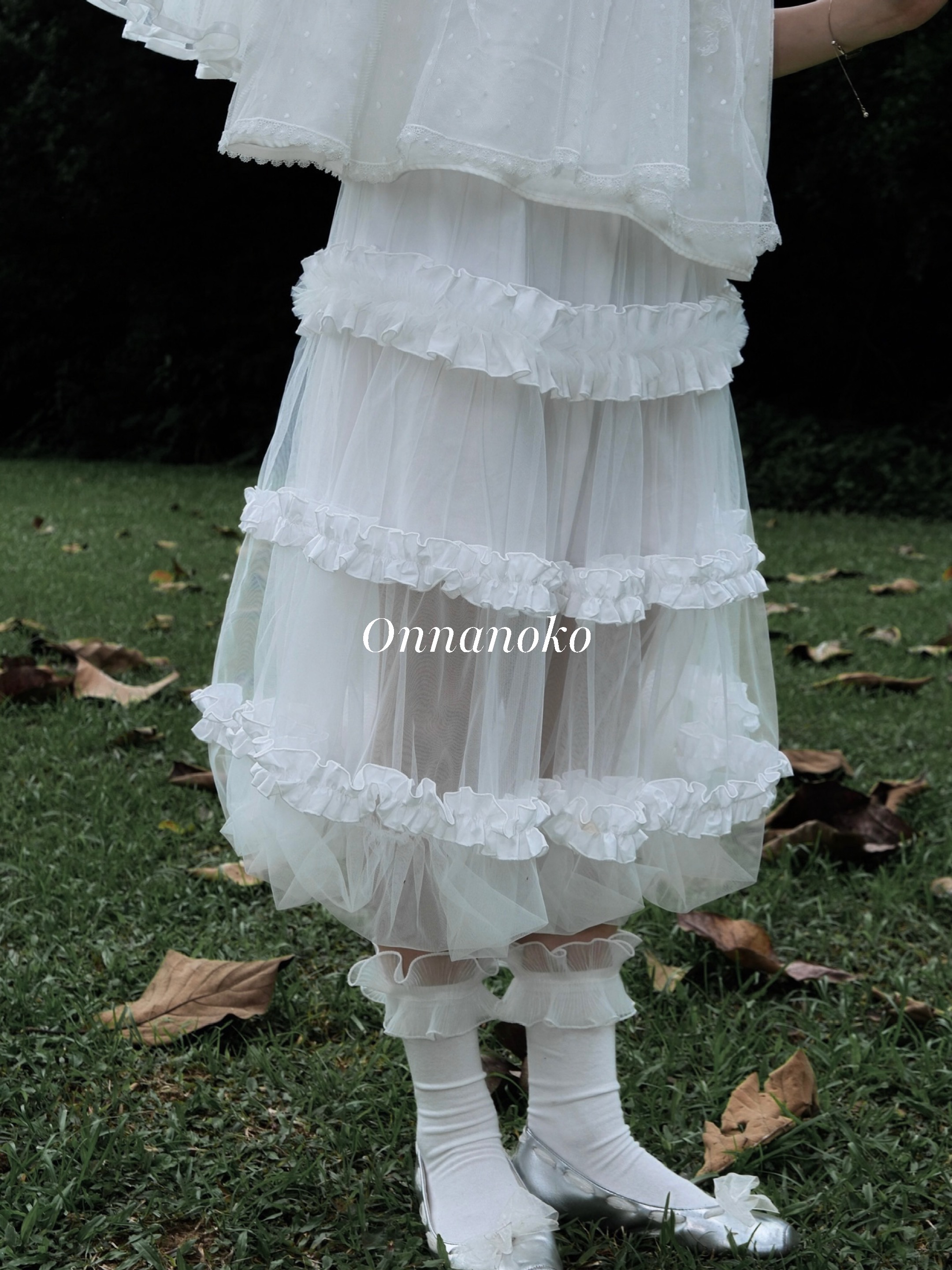 ONNANOKO / 初綻 02 — 紗霧 日系空氣感花苞紗裙