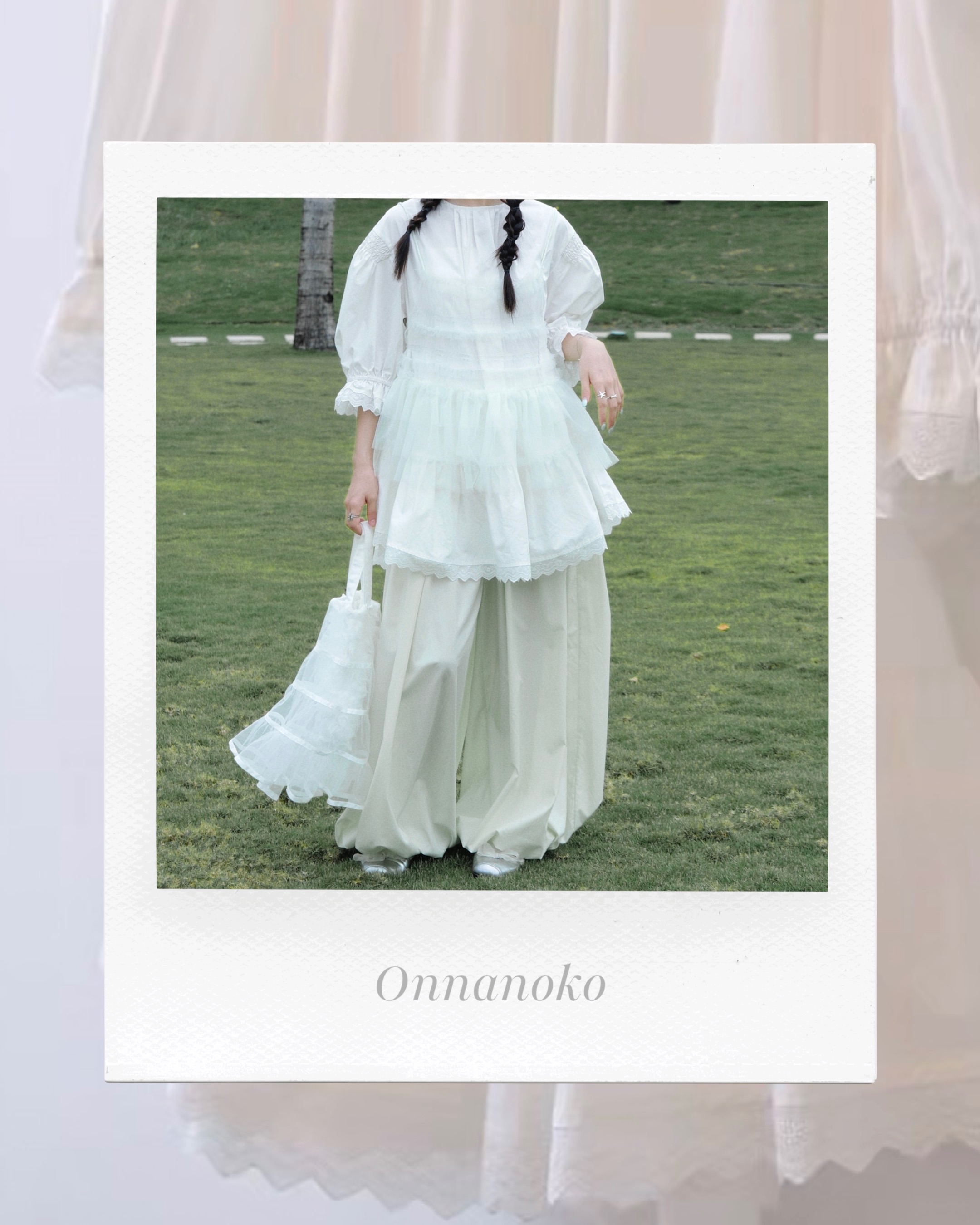 ONNANOKO / 薄明 01 — 浮白 日系抓皺蕾絲花邊燈籠袖上衣