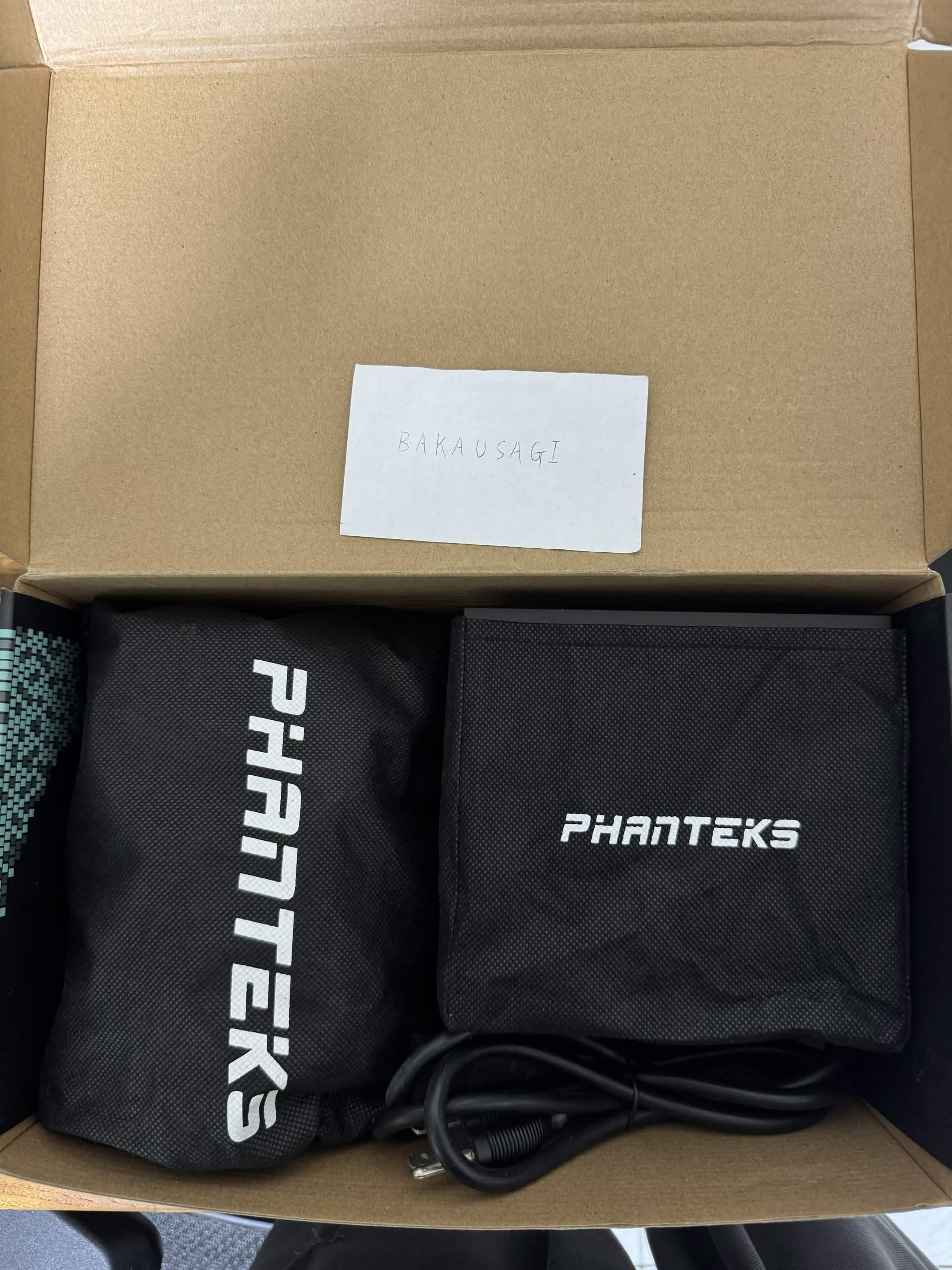 Phanteks 追風者 AMP 1000w 電源供應器
