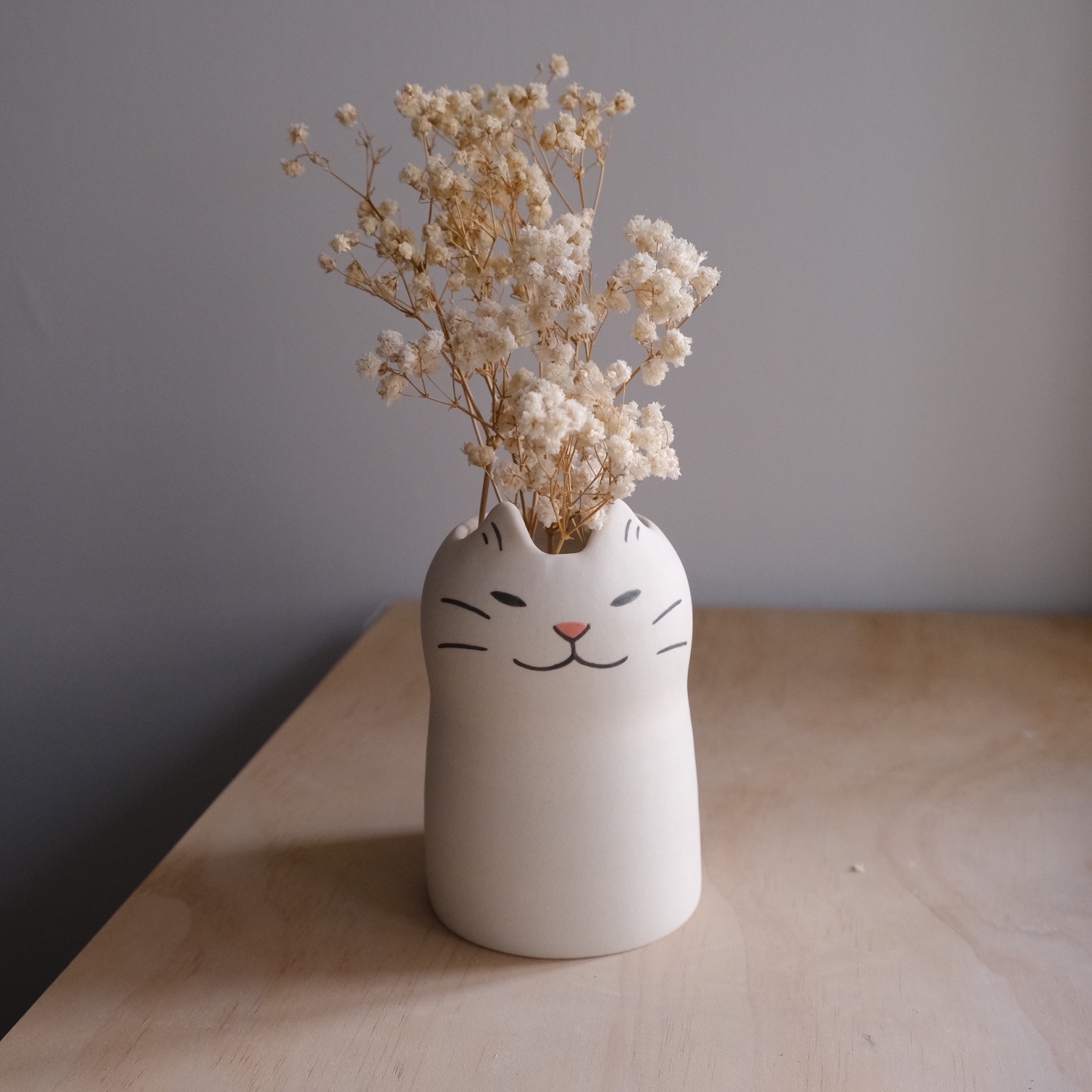 Yycat 白貓花器 霧面無釉