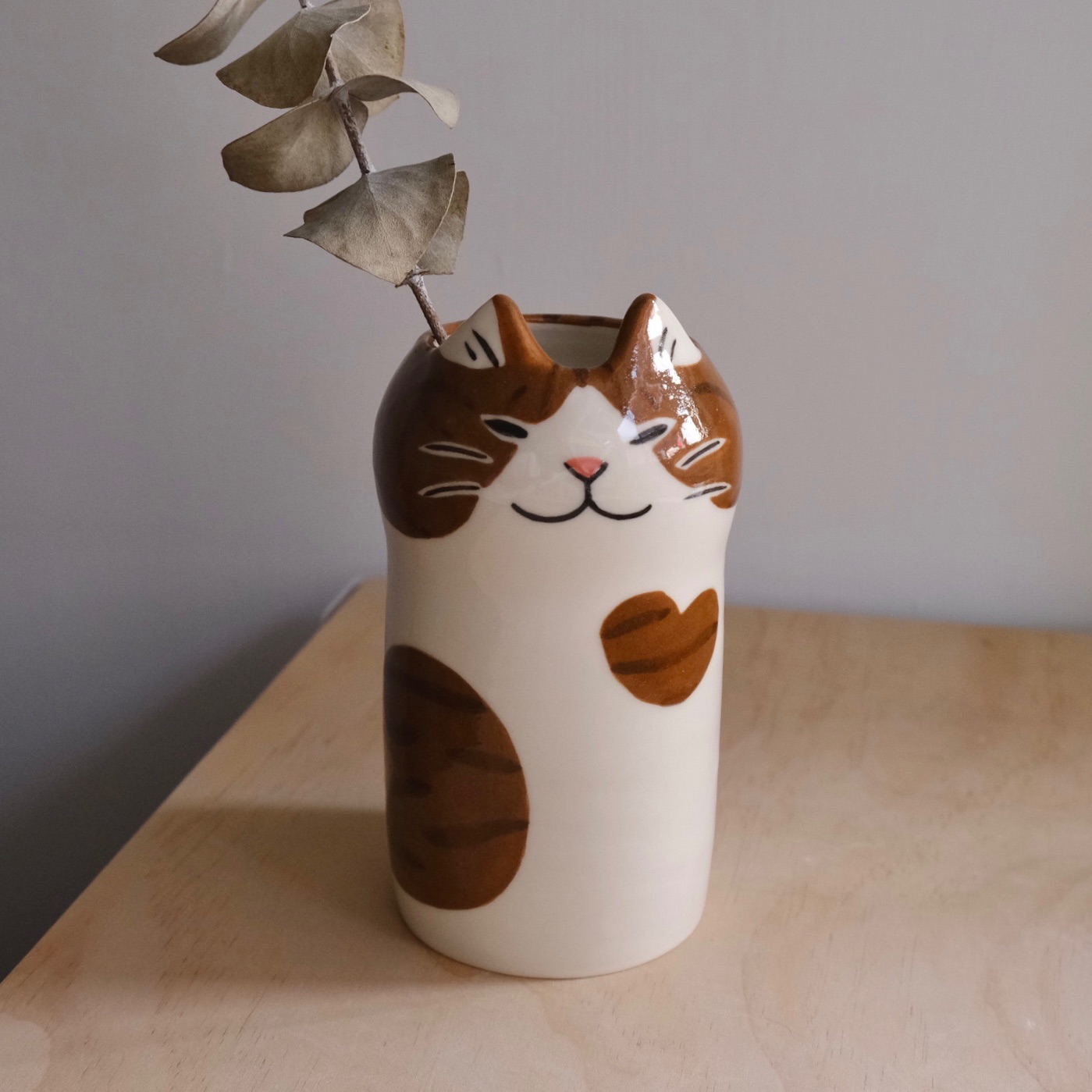 Yycat 白底虎斑貓花器5