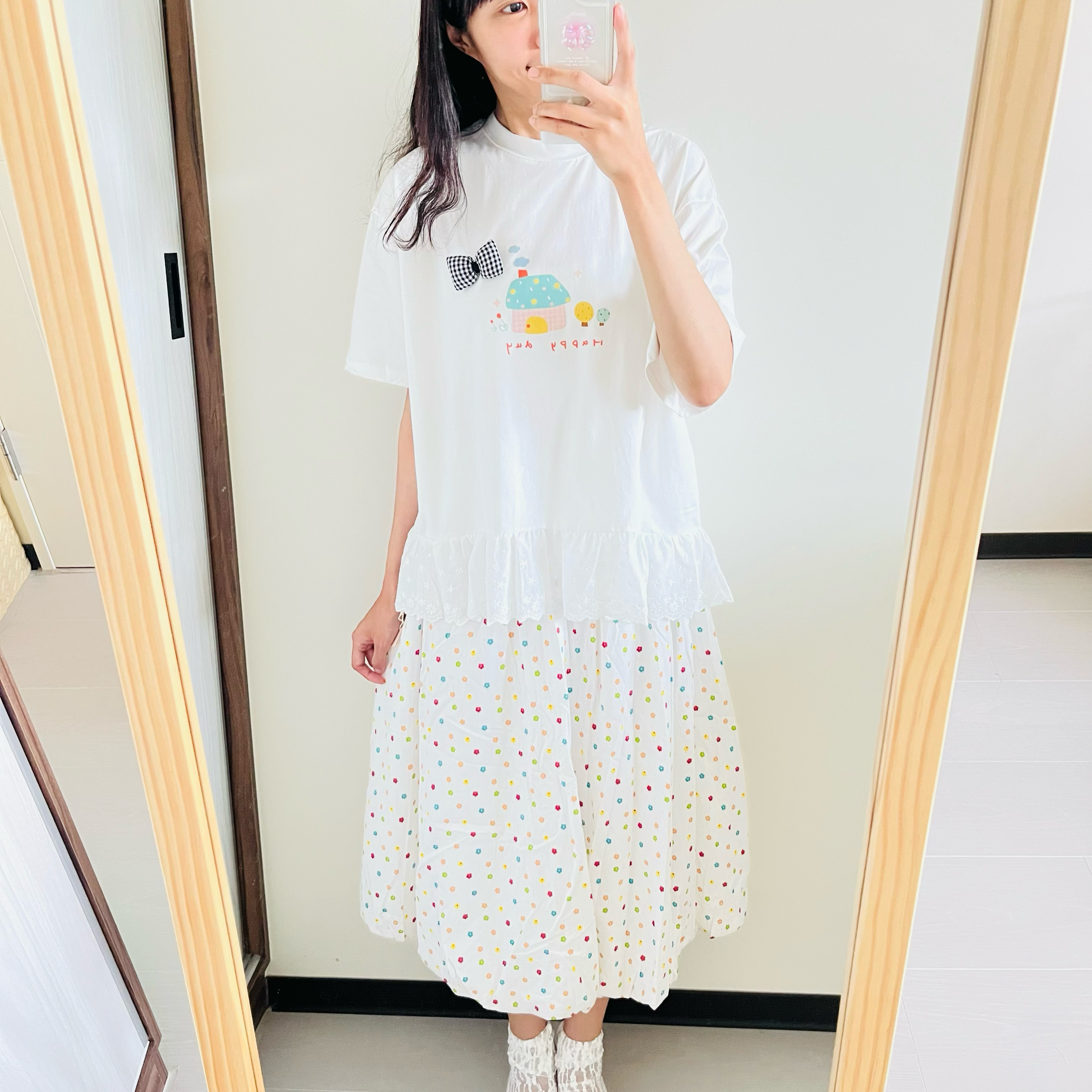 ✦小房子拼接蕾絲大T