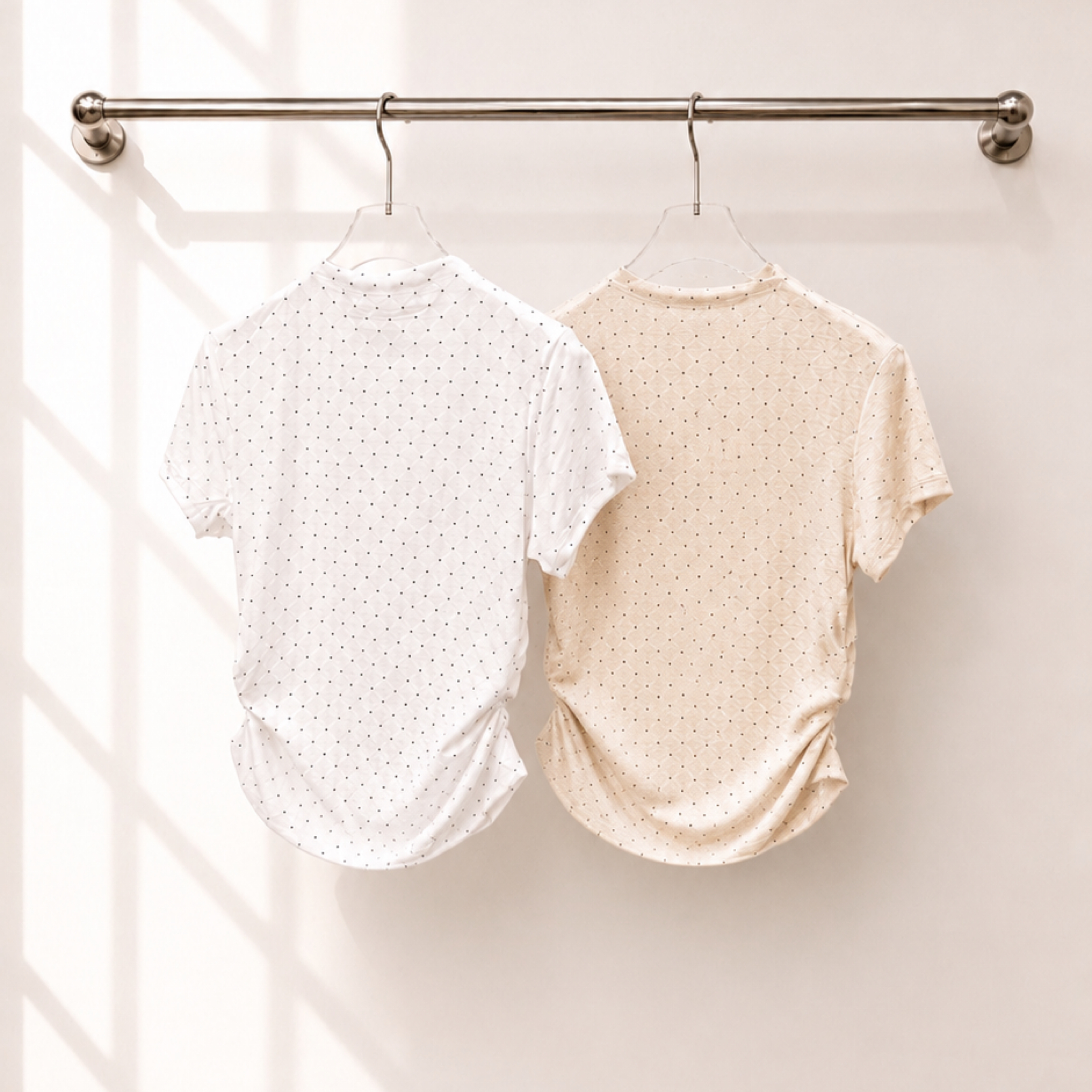 8月新品♡小立領點點上衣