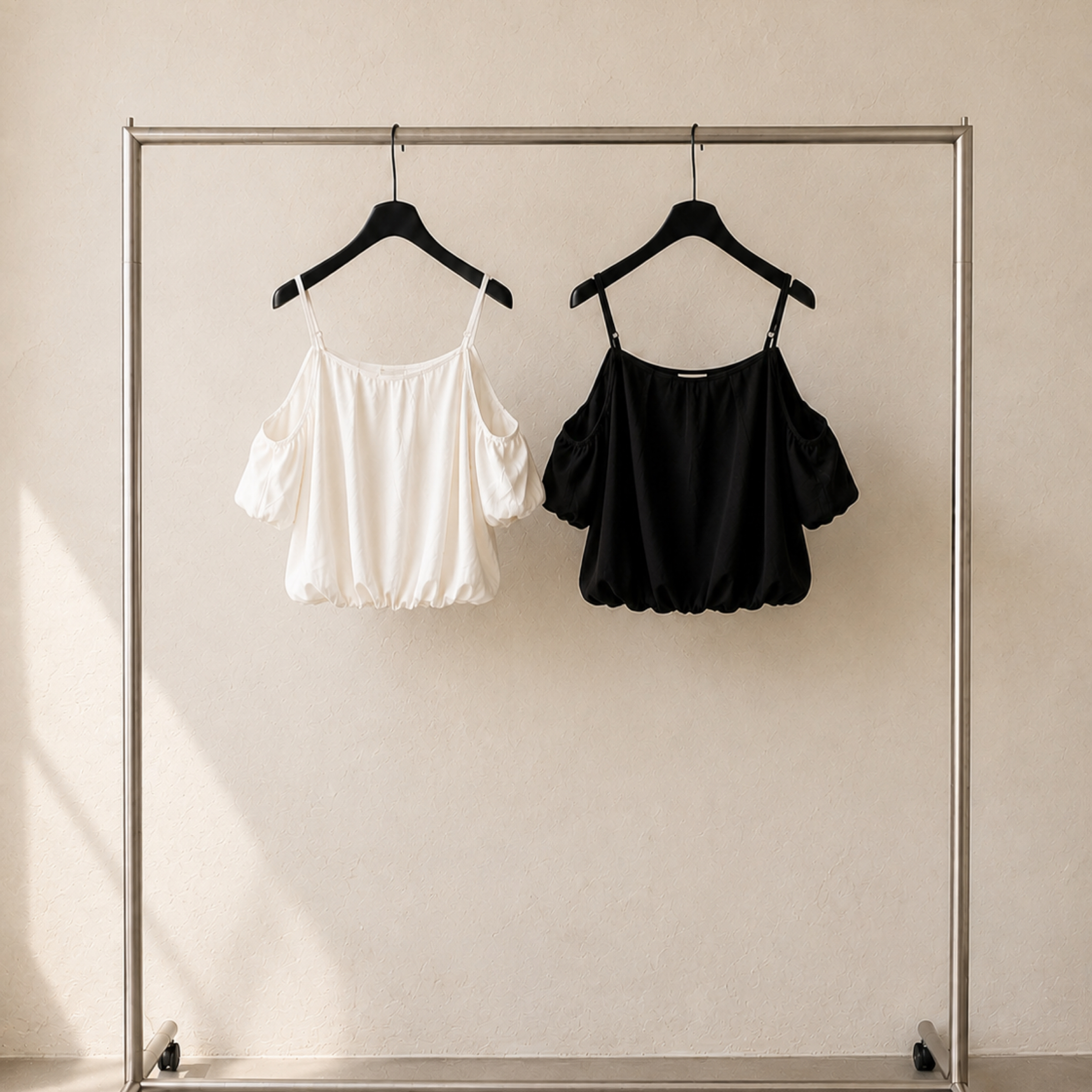 8月新品♡露肩氣球上衣