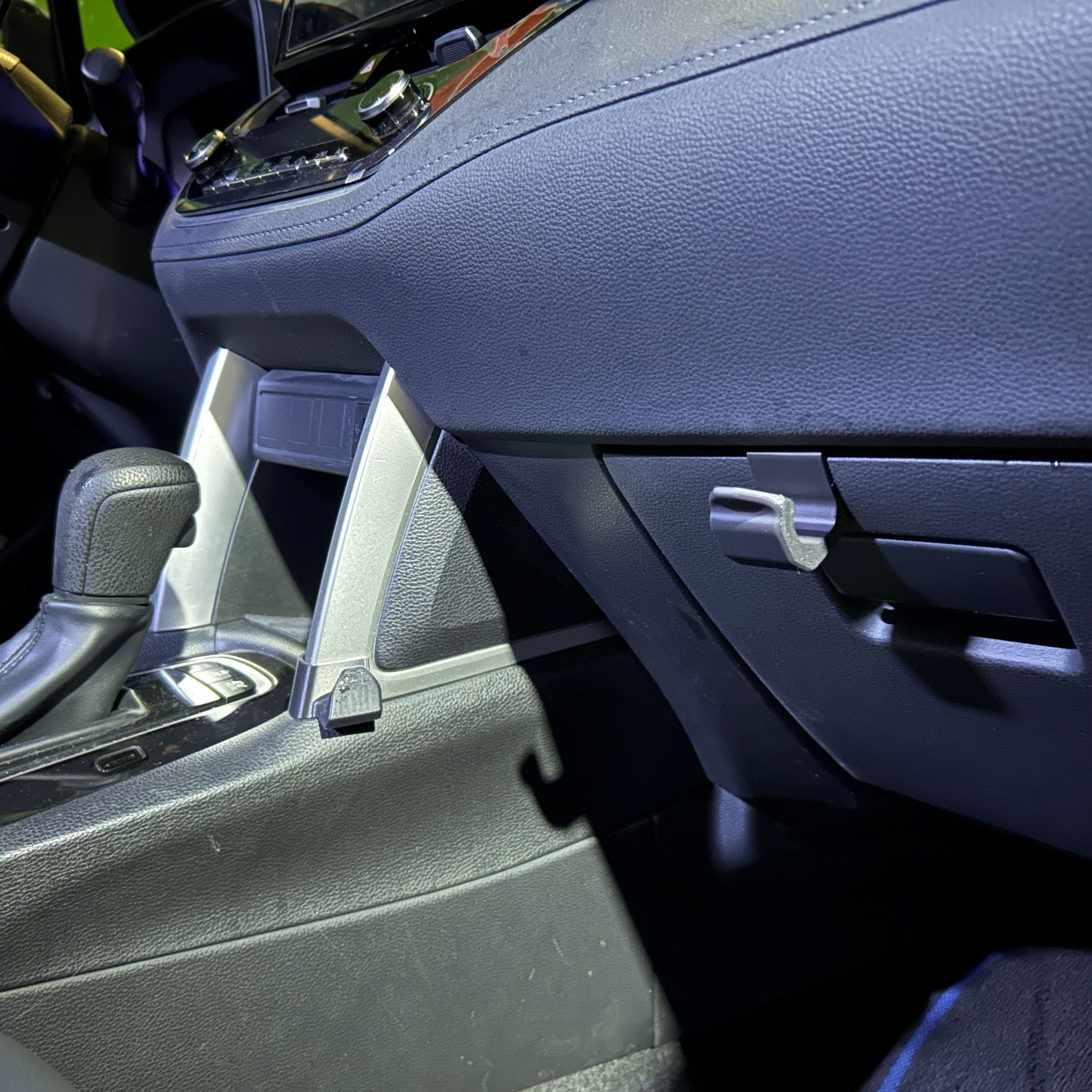 [153 Garage德勤車研]車用掛勾-Toyota CC Corolla Cross第一代 汽車內裝收納掛勾3M無痕