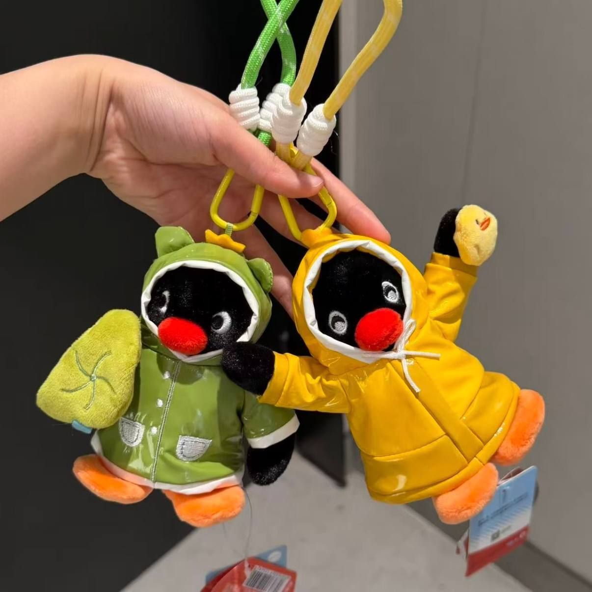 YOUMAI🌟正版授權 Pingu雀躍雨天系列吊飾