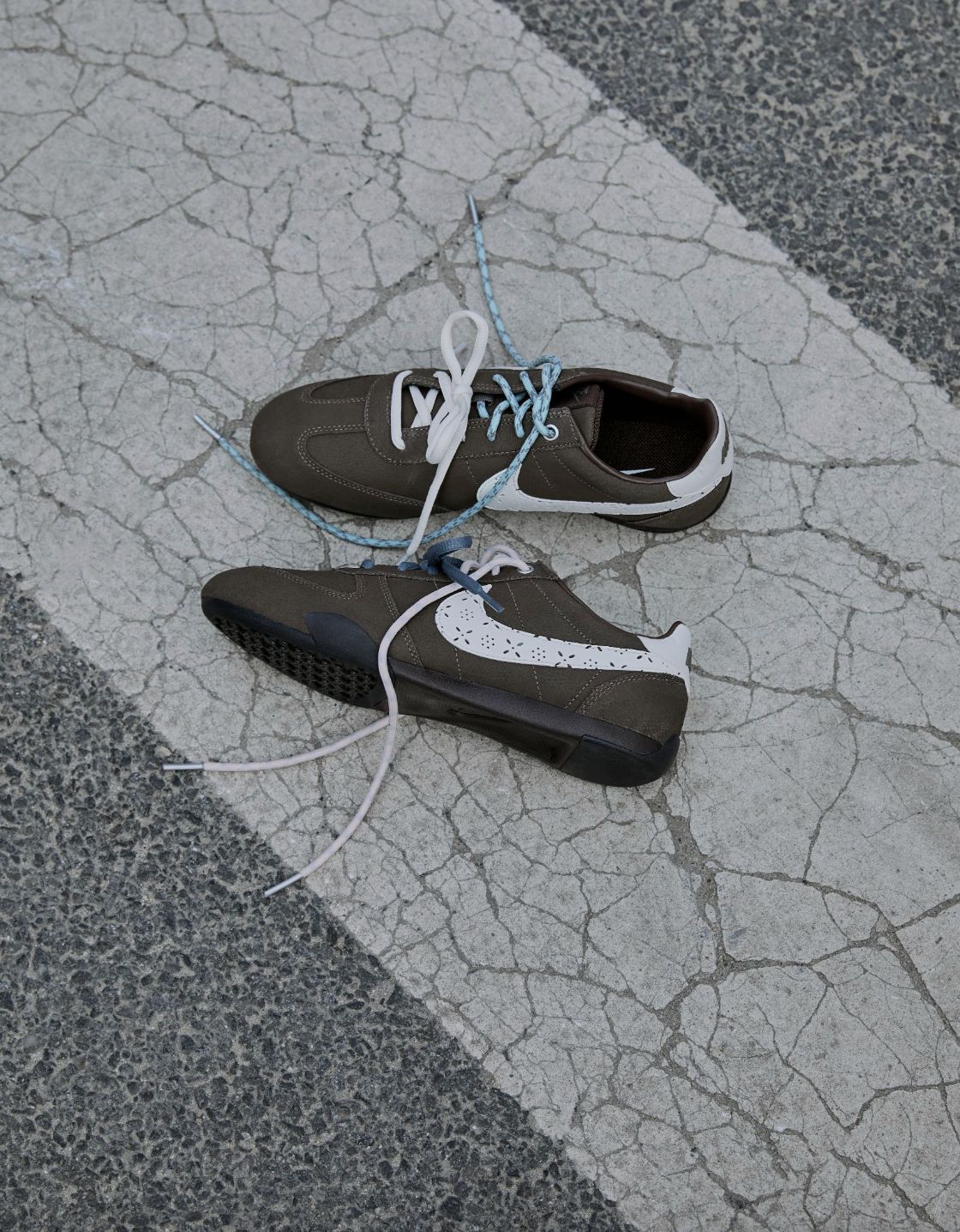 Nike｜復古皮革拼接慢跑鞋