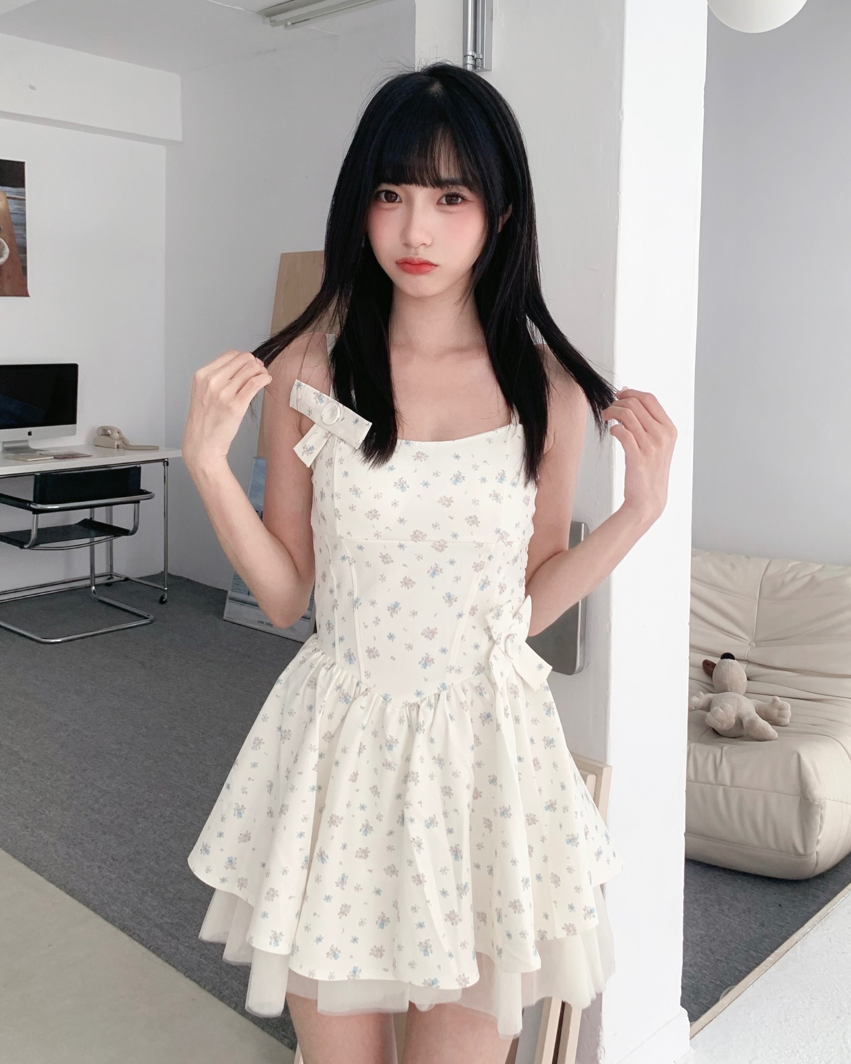 𝑷𝒐𝒏𝒚𝒐 細肩碎花縮腰網紗拼接蕾絲洋裝