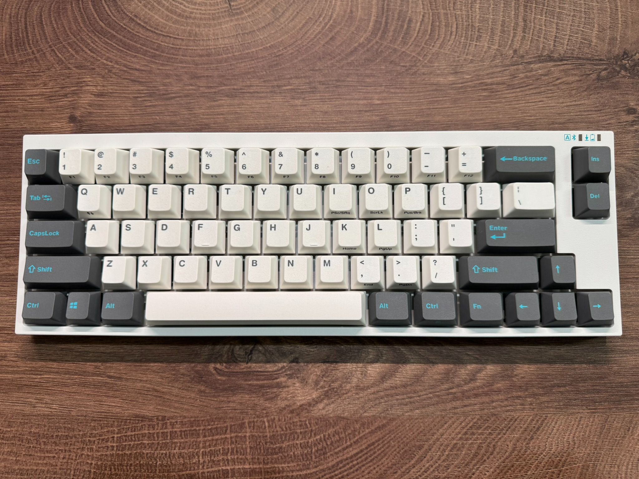 Leopold FC660MBT Cherry靜音紅軸 藍芽雙模