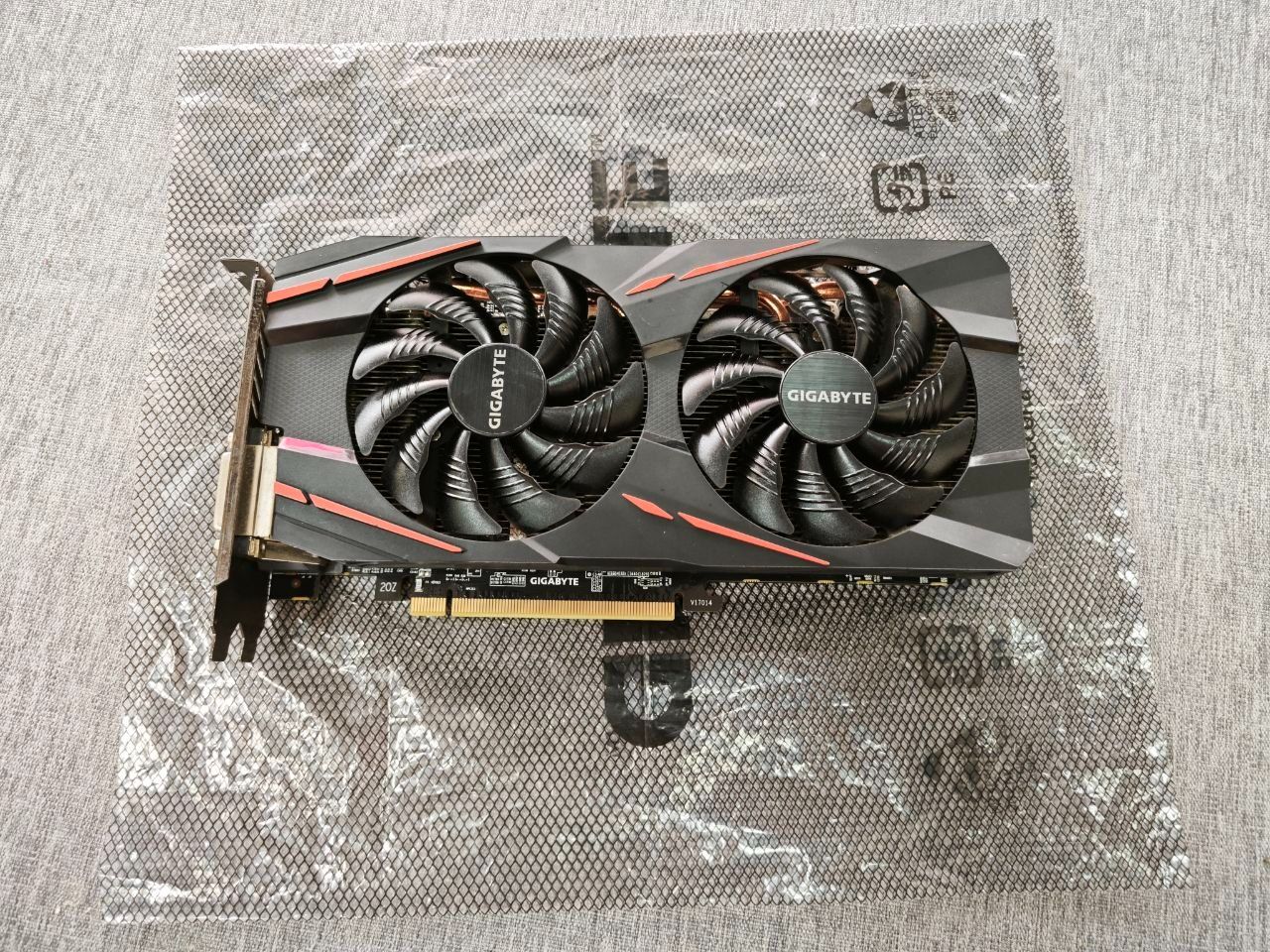 Gigabyte RX 570 GAMING 4G （GV-RX570GAMING-4GD）