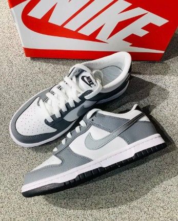 NIKE-DUNK銀灰
