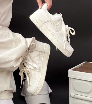 NIKE-FORCE蕾絲奶白
