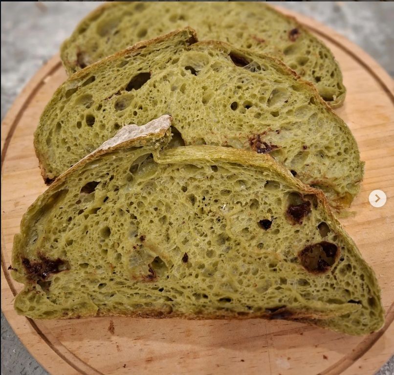 抹茶巧克力酸種歐包 270元
