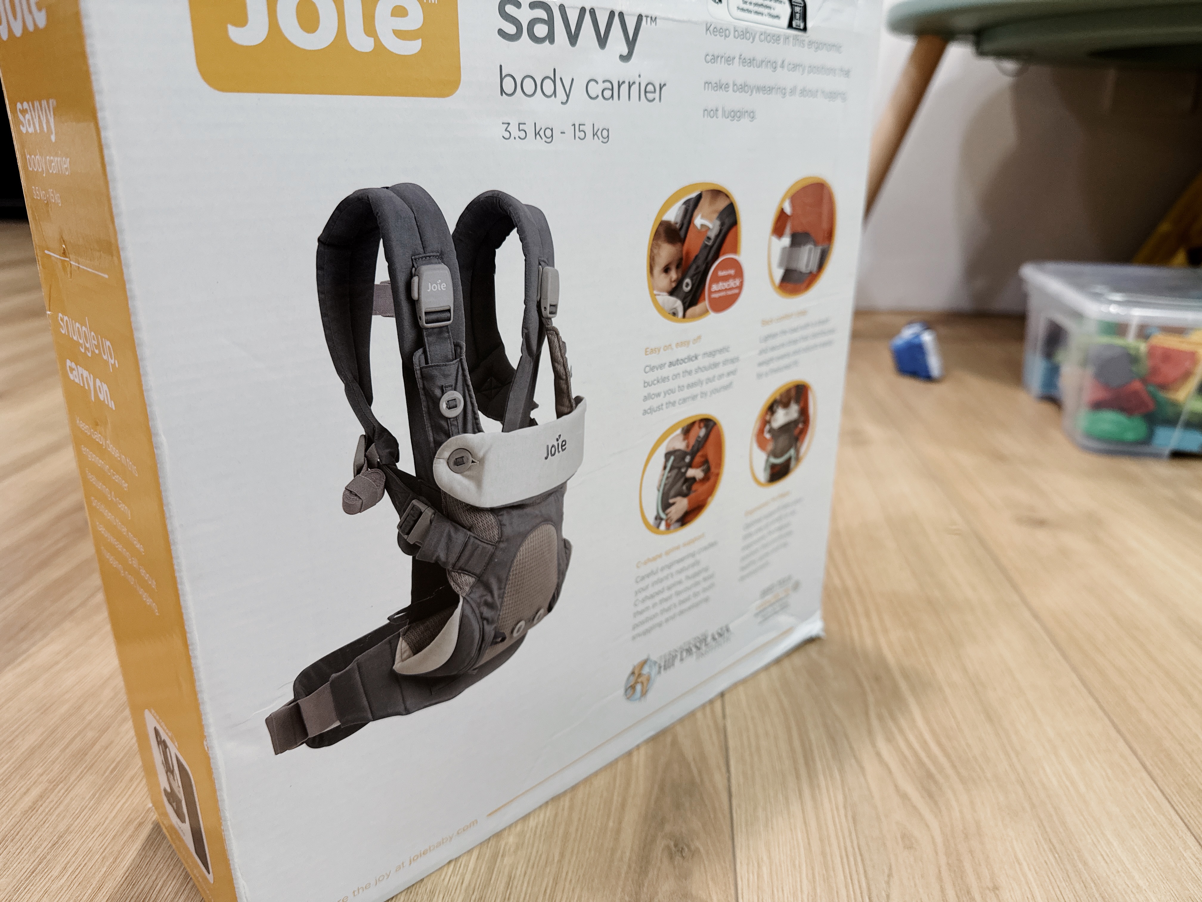 joie savvy 四合一磁吸背帶