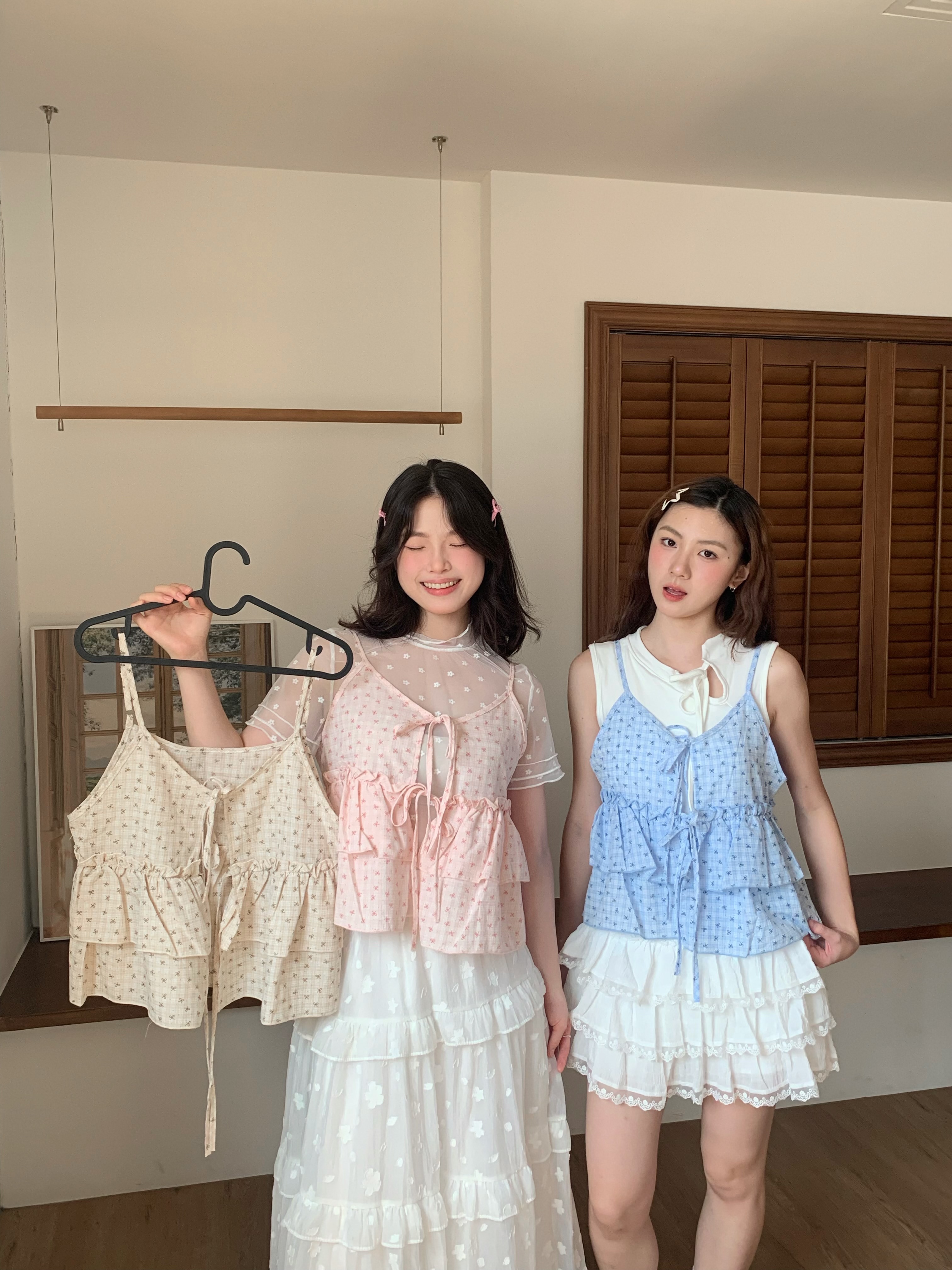 J07 蝴蝶結格紋吊帶背心✿