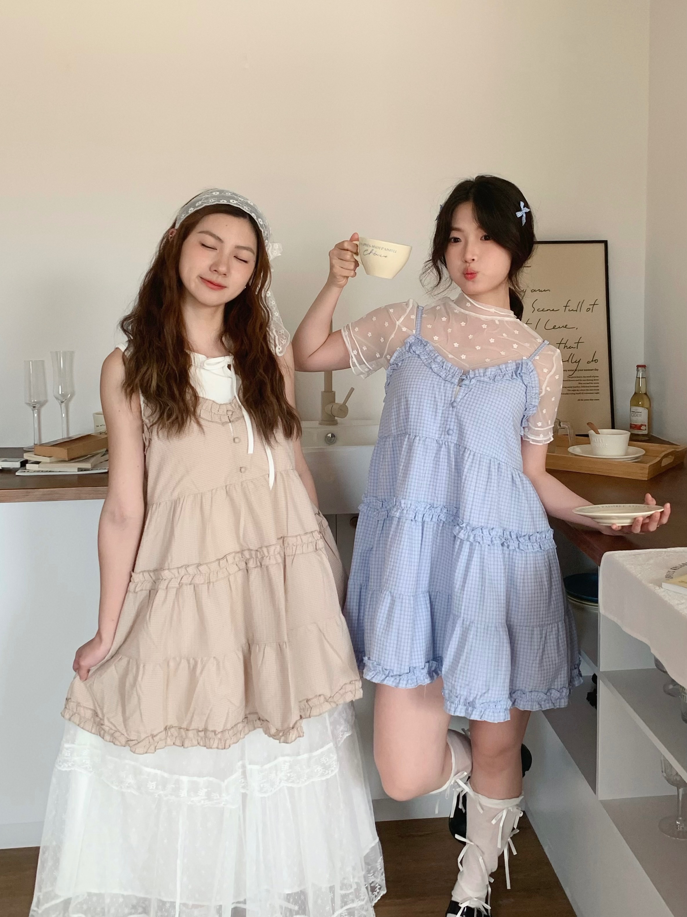 J08 格紋花邊排扣蛋糕小洋裝♥︎