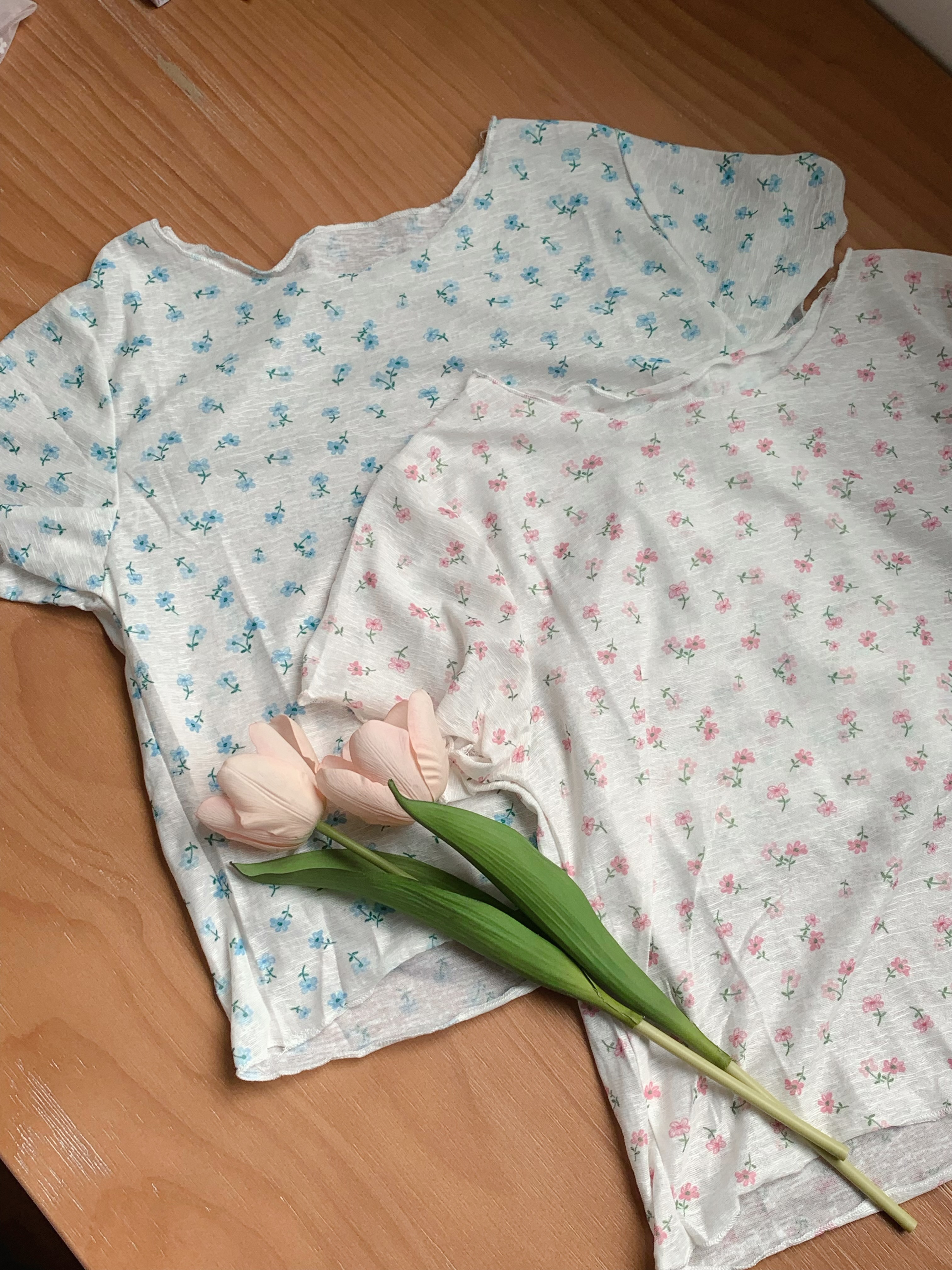 J12 碎花仿棉麻內搭上衣✧˖°.