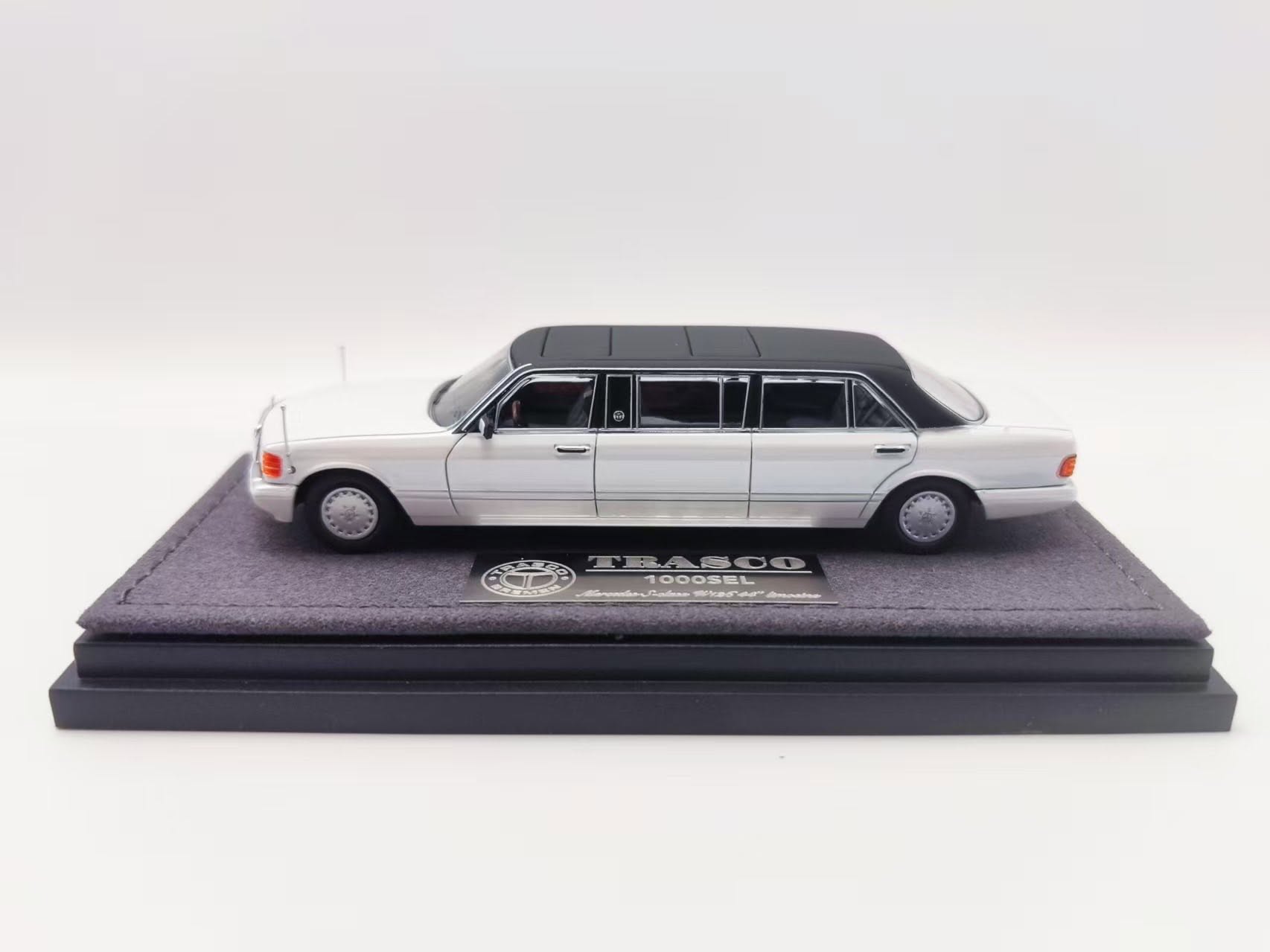 THE ART OF MODEL 1:64 奔馳 W126 珠光白
