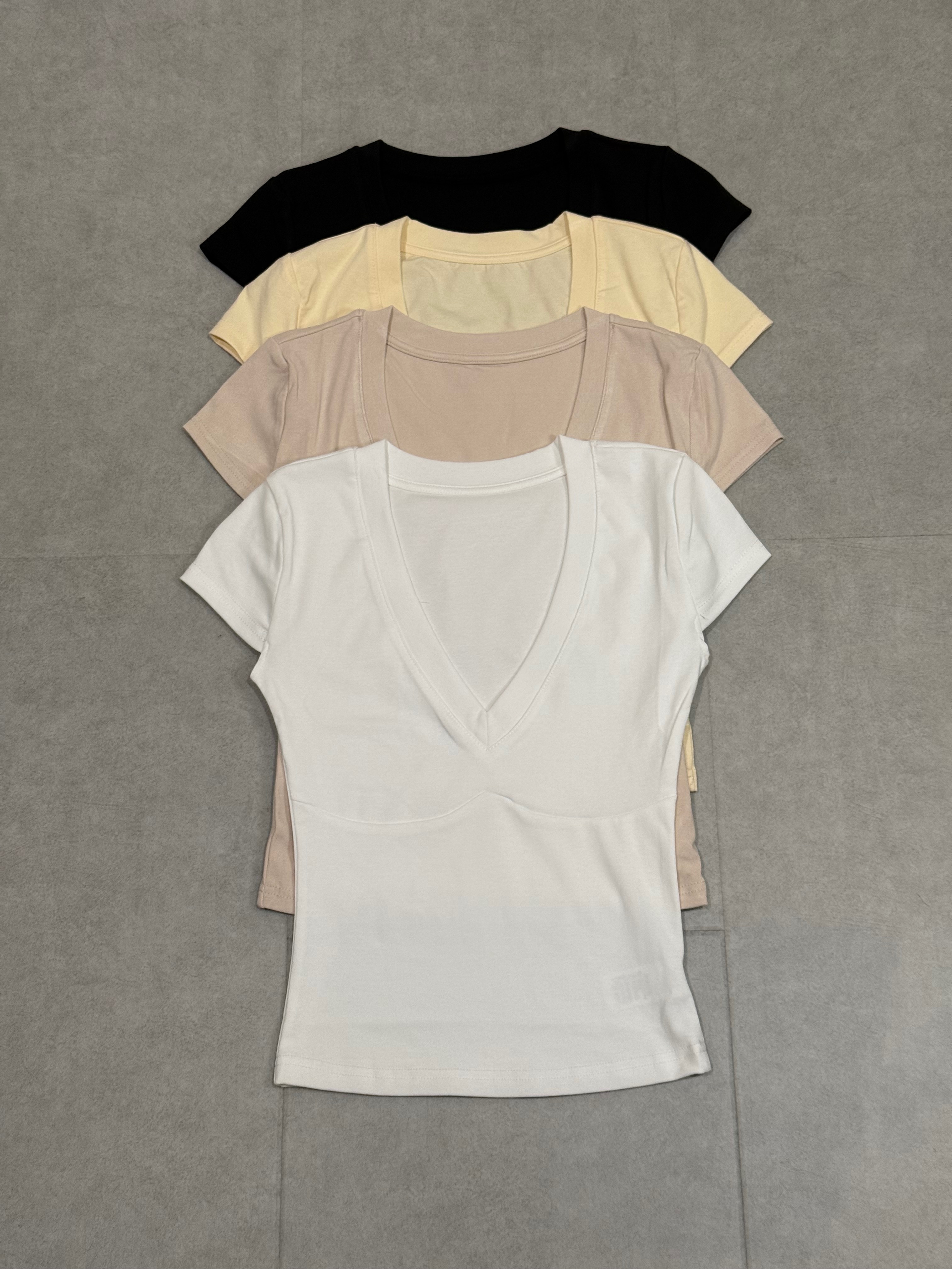 T05 | Sunny California! V領線條短T （4 colors）