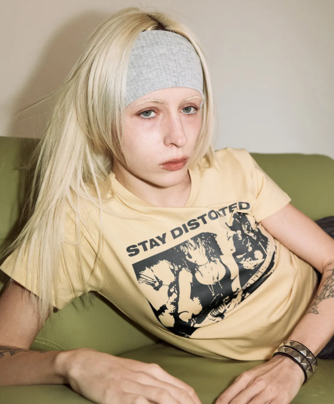 FANCY CLUB💫Distolt Club T-Shirt 2color