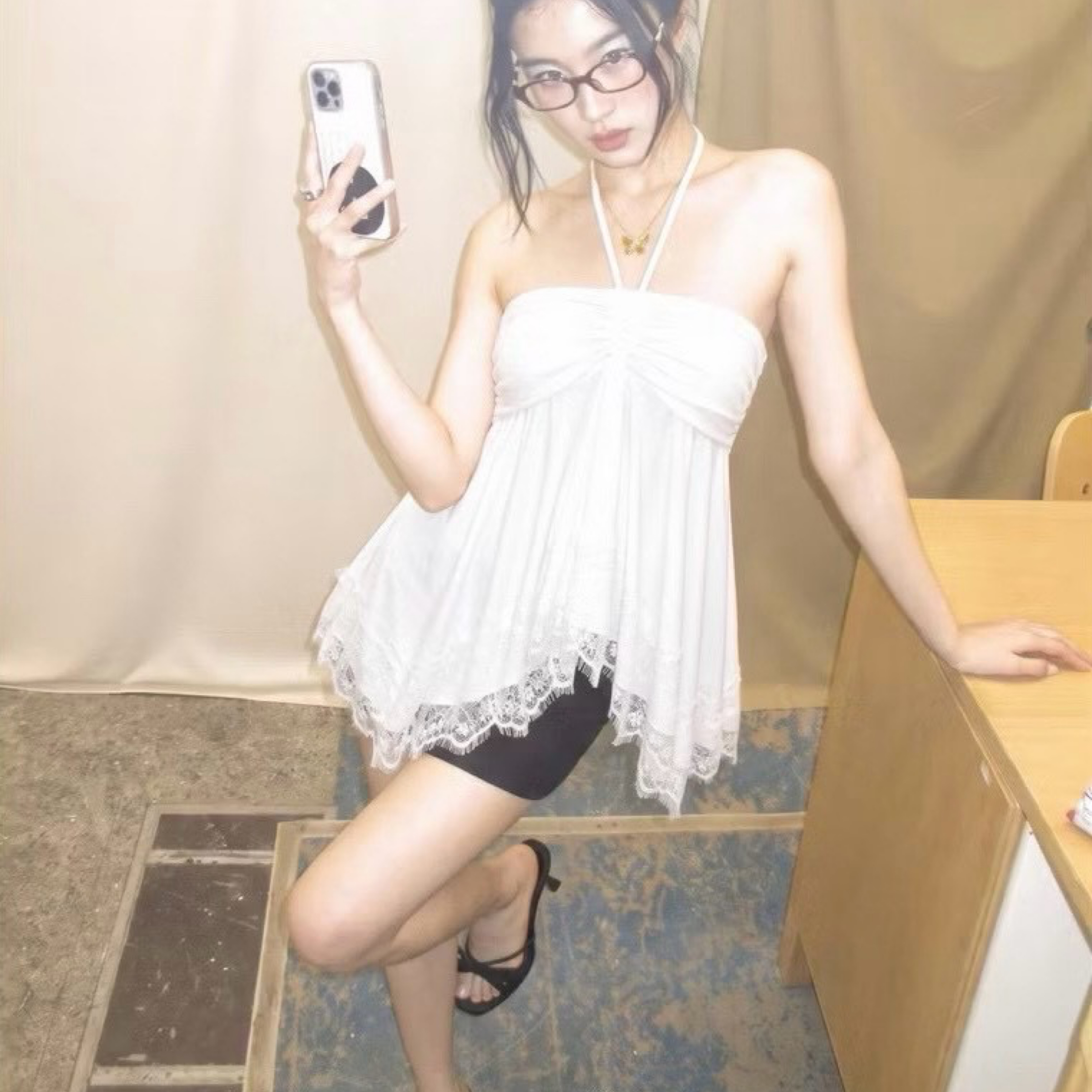 緞面兩穿不對稱綁帶裙