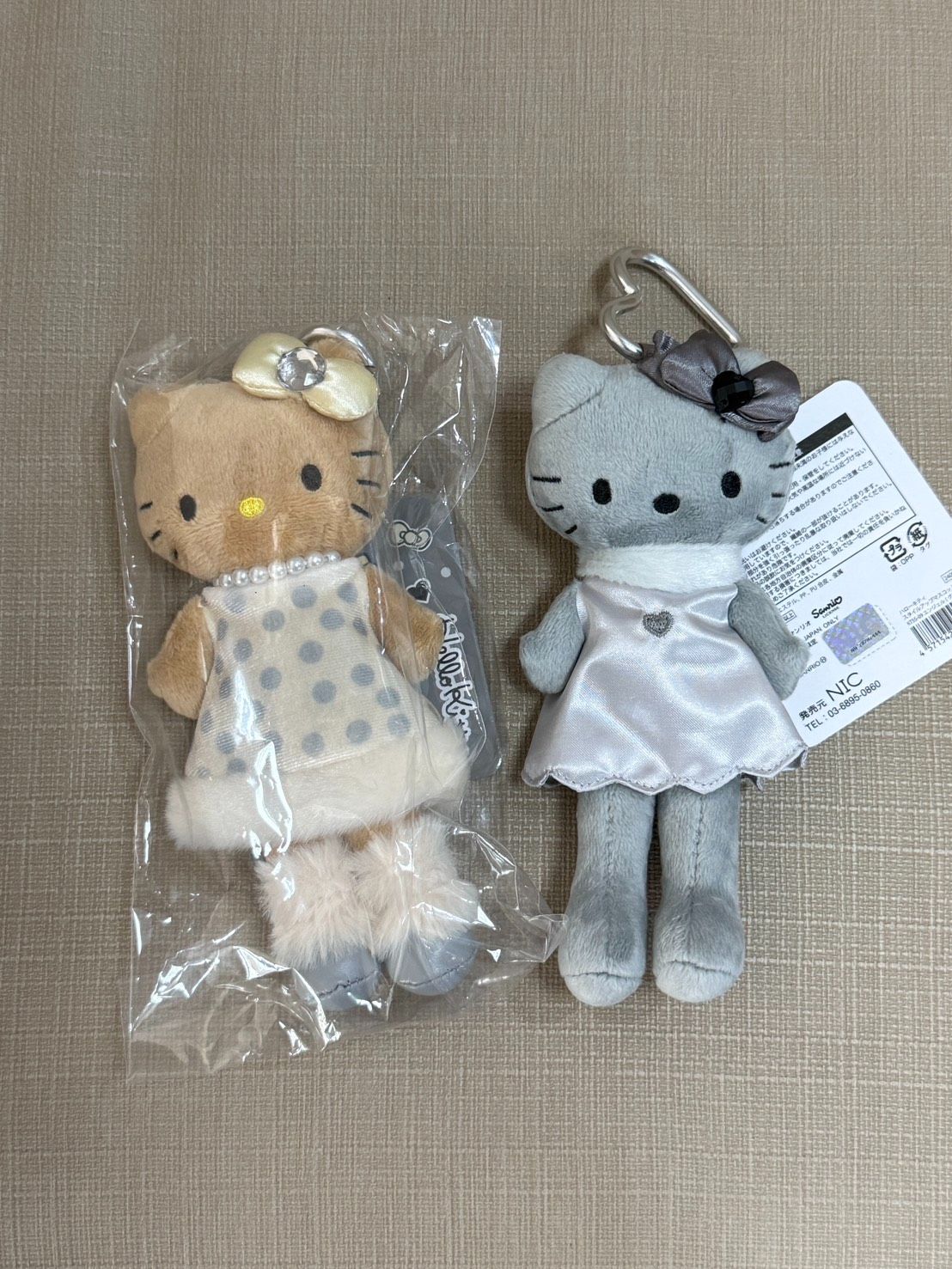 長腿Hello kitty