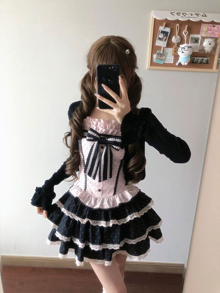 ꒰古早感粉嫩小蛋糕蝴蝶結套裝꒱♡外搭+吊帶+短裙