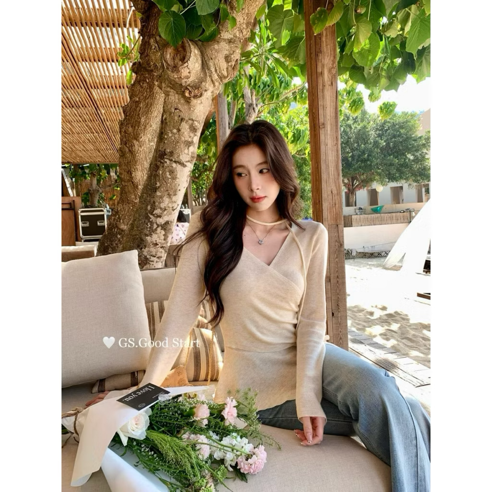 ✈️Acns Stores💕現貨不用等！不挑身材超顯瘦！春季氣質收腰荷葉邊針織上衣