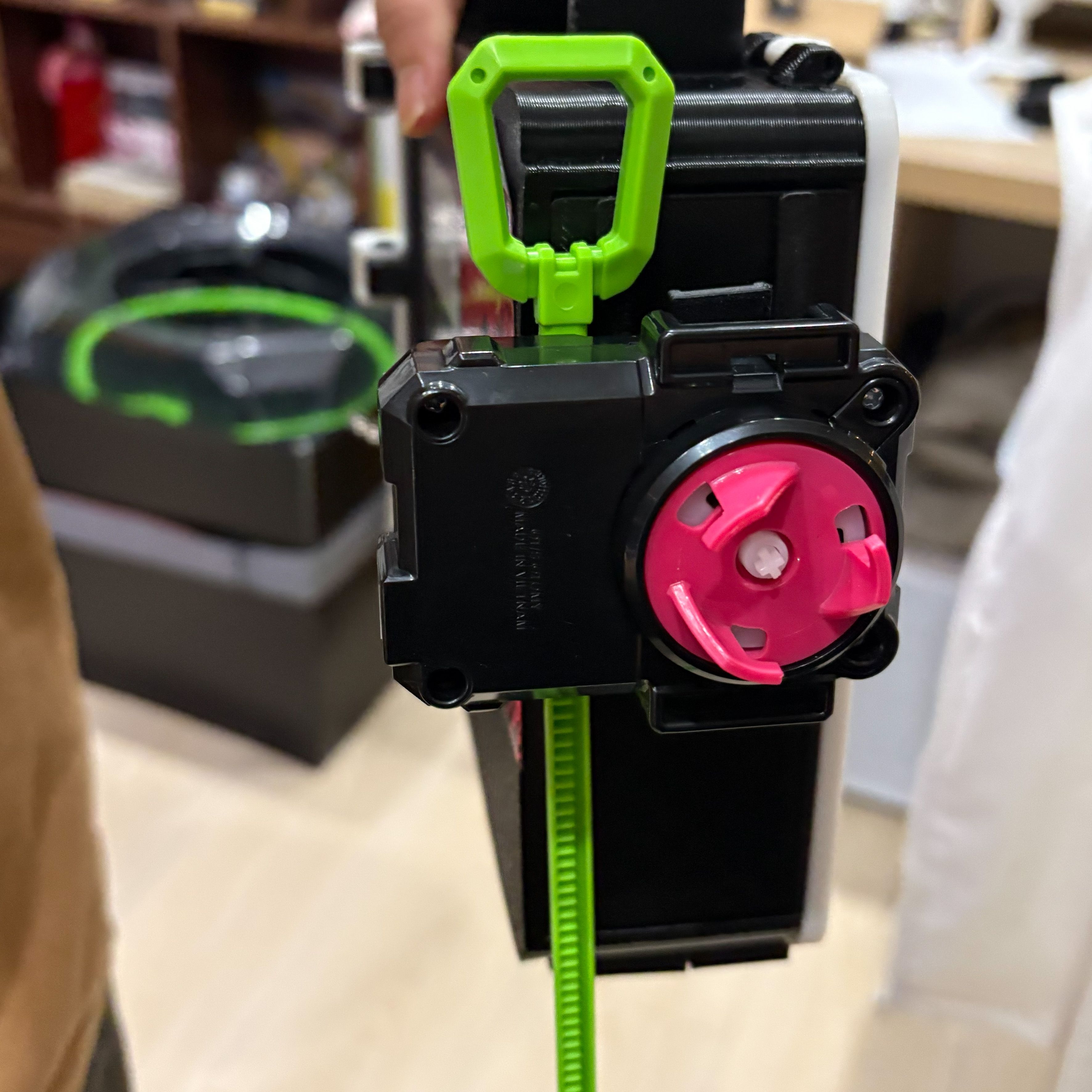 先鋒箱（收納箱）【發射器外置固定架】