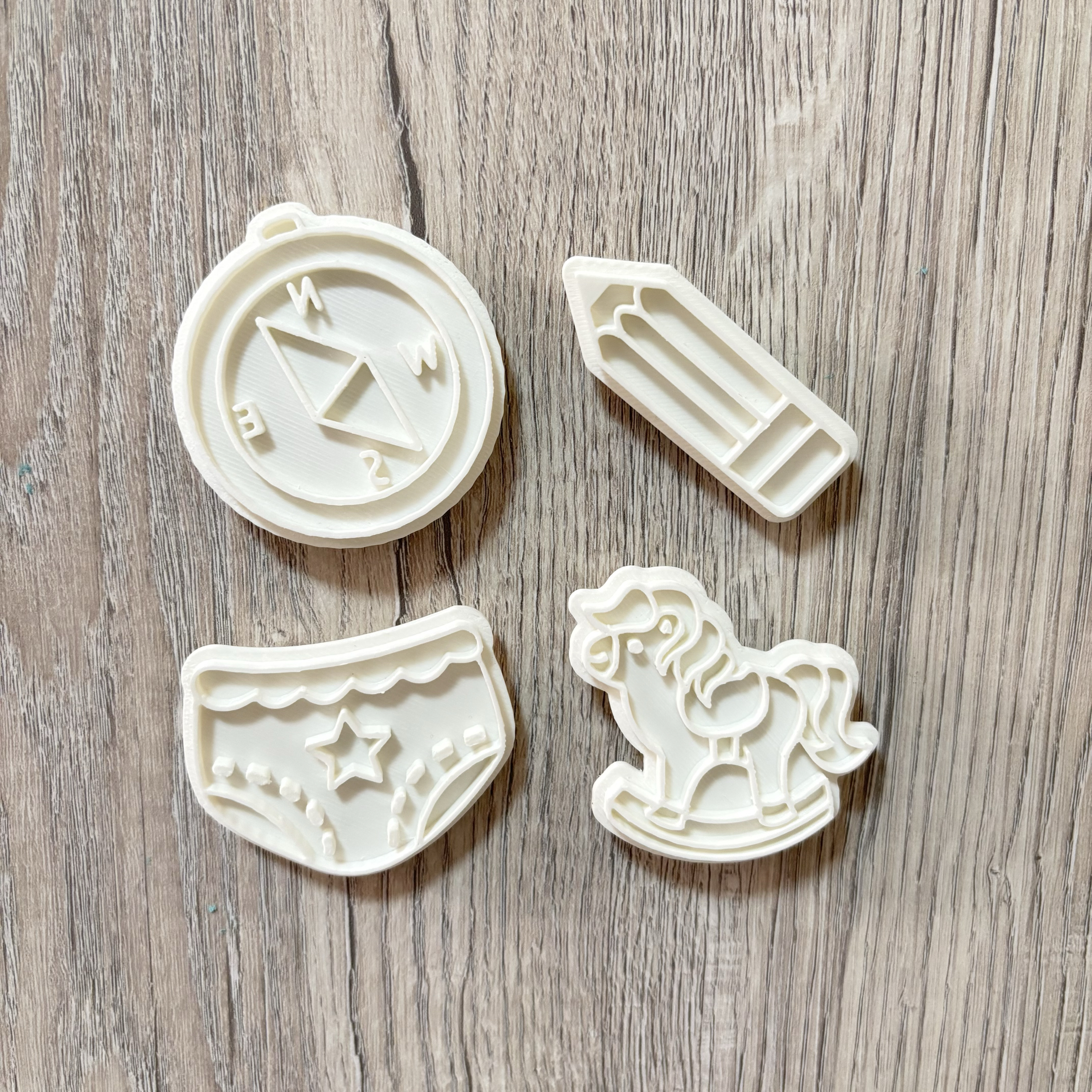 ⭐️星星相印📣滿額贈模具‼️餅乾模具/抓週/彌月/週歲/收涎/抓周餅乾模具/彌月餅乾/鉛筆.尿布.木馬.指南針/3D列