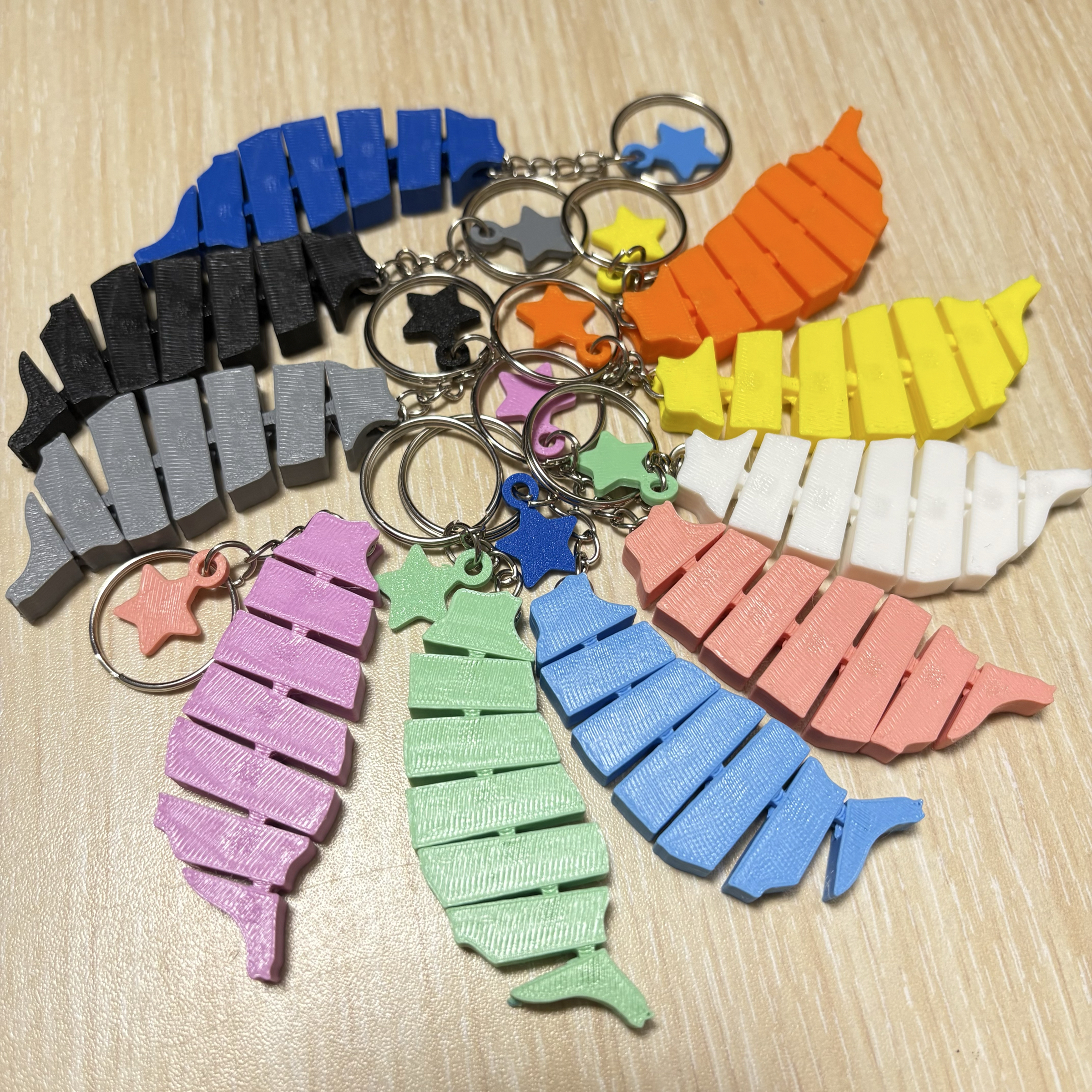 📣買三送一📣3D列印台灣剪影活動式鑰匙圈Taiwan台灣活動式結構 彩虹台灣鑰匙圈玩具 彩色台灣.吊飾.小禮物.紀念