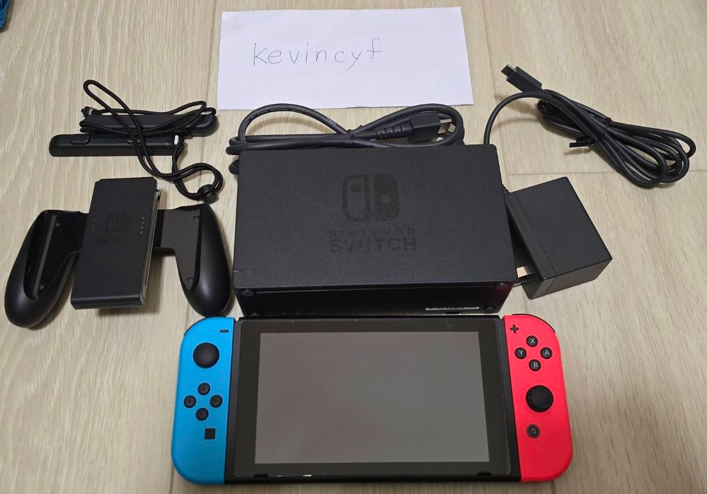 二手switch紅藍主機+joycon紅藍+收納盒+贈品