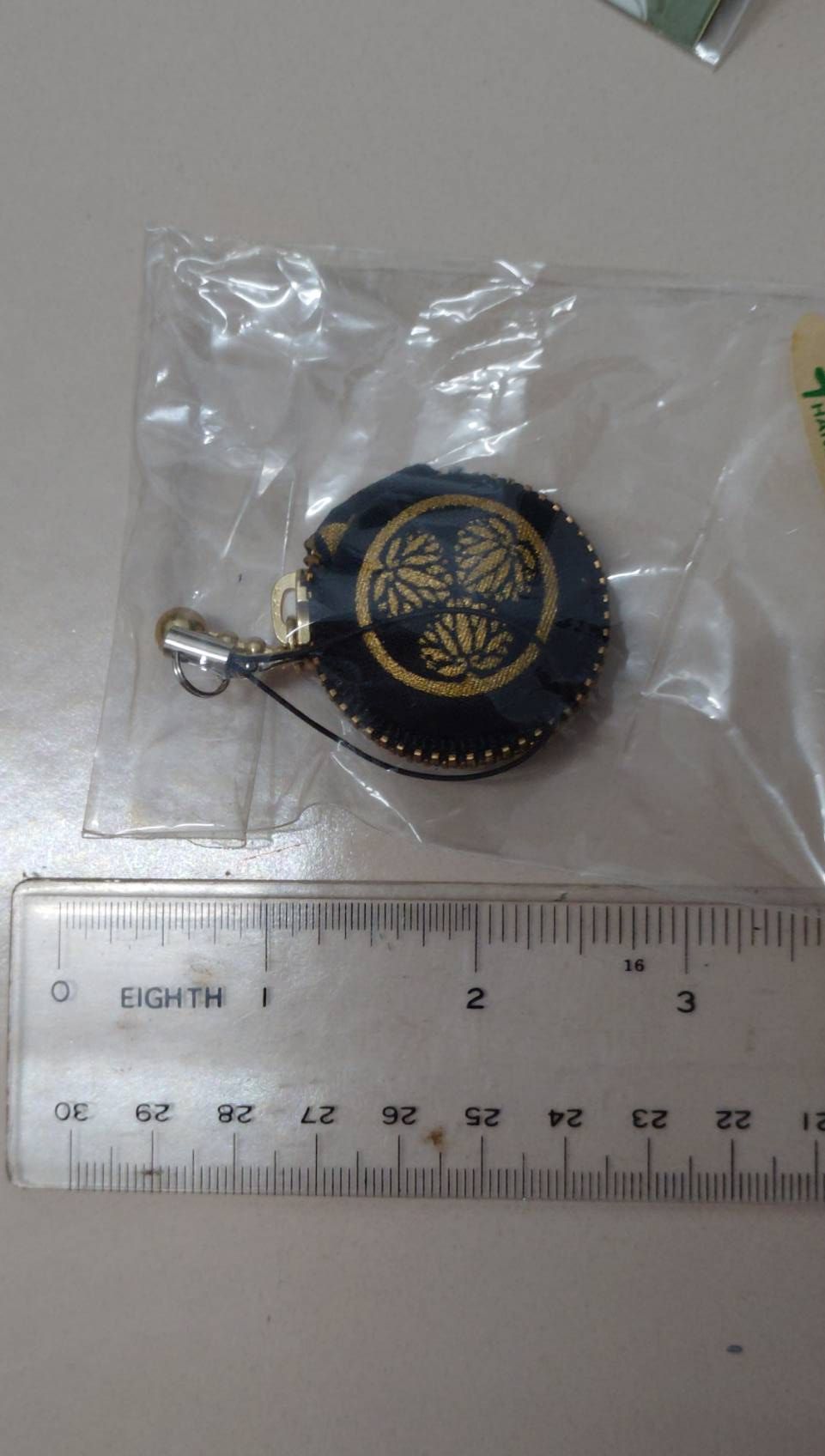 來自日本松板市的吊飾-有拉鍊裝置
