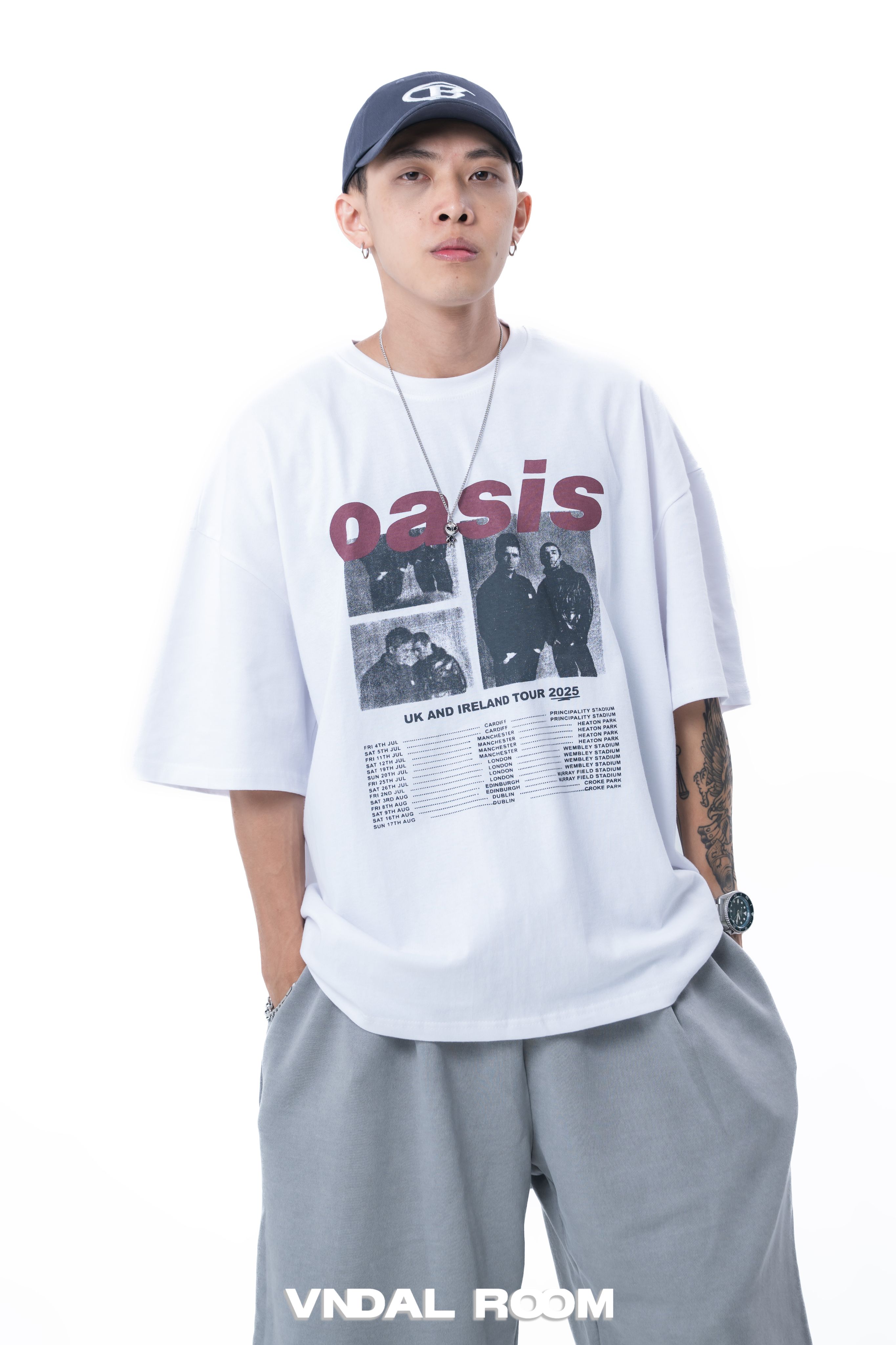 C06 OASIS 印花短T