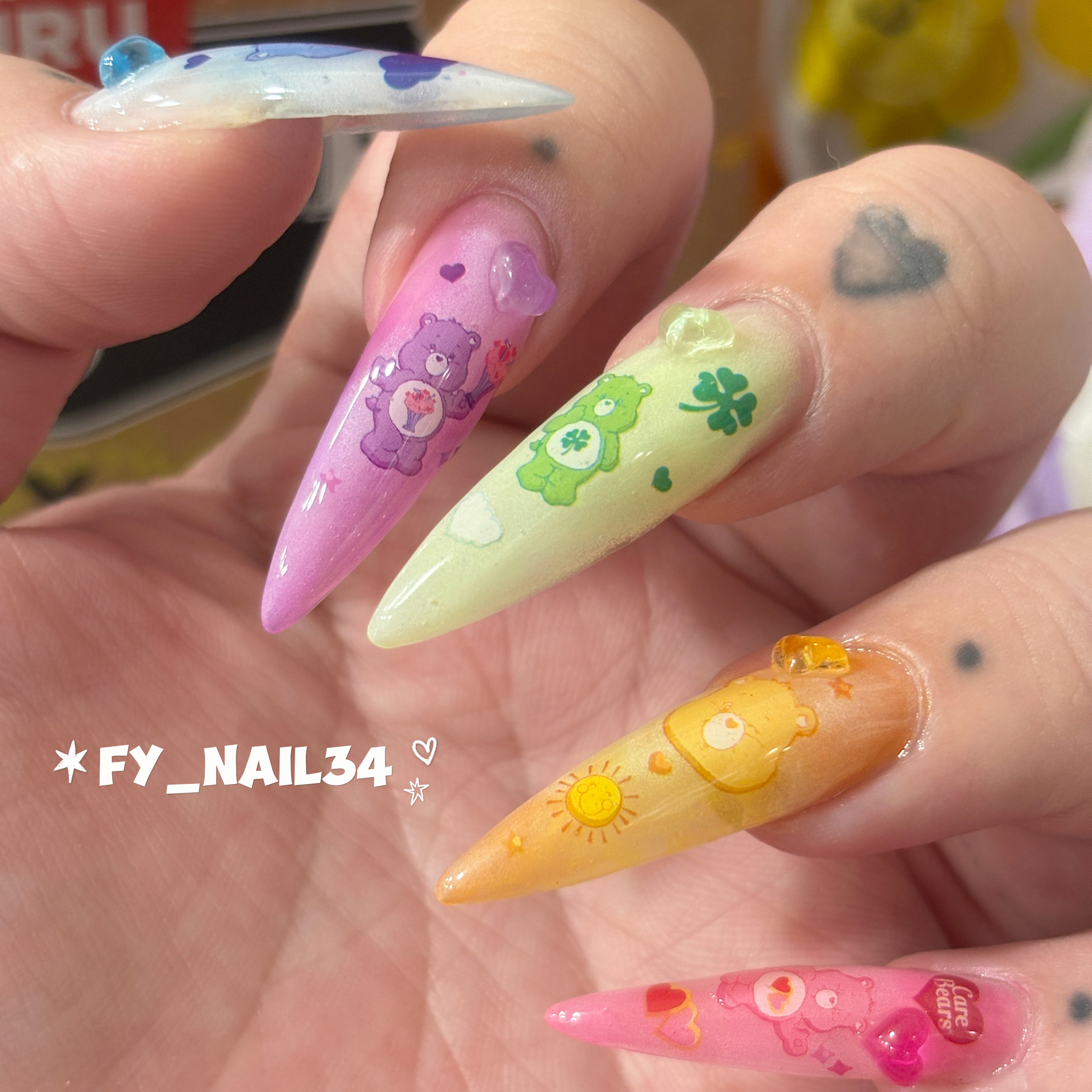 Fy ⚜ [彩虹🌈🐻樂園]