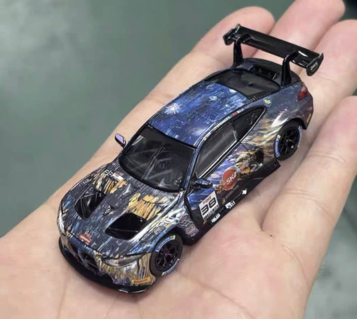 XTM 1:64 M4 GT3 吶喊 塗裝