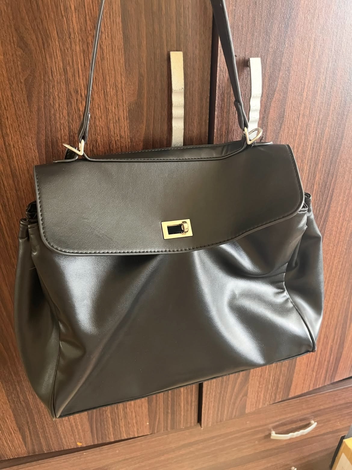 包包們👛商品描述幫我仔細看！