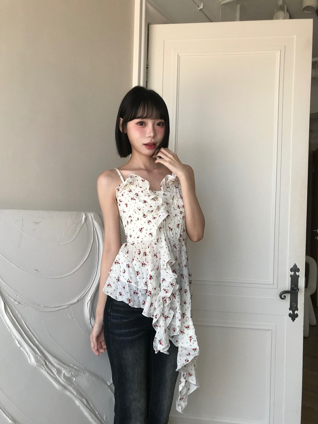 𝑷𝒐𝒏𝒚𝒐 夏日漫拍 細肩碎花飄帶長版衣
