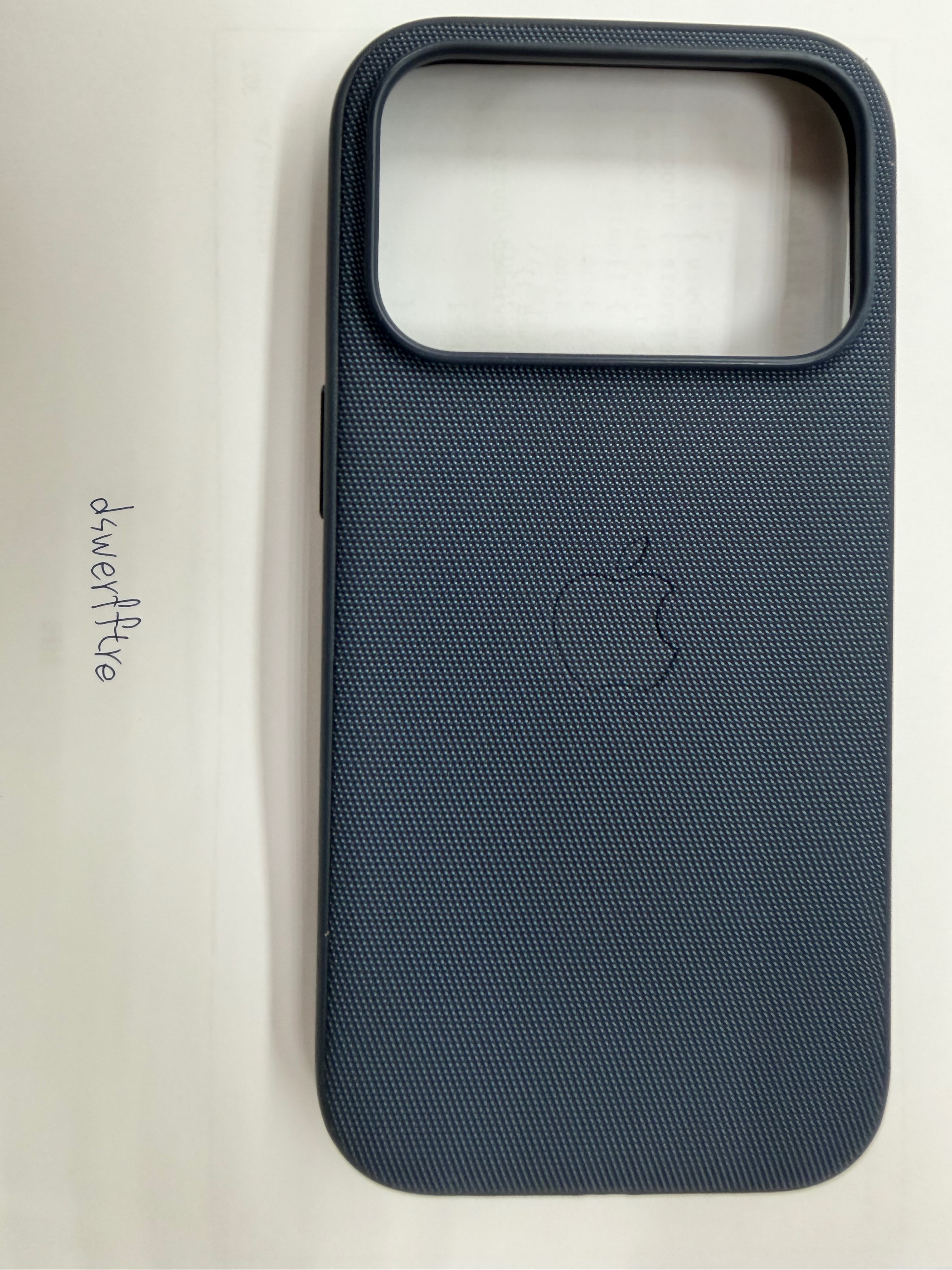 iPhone 科技織紋保護殼