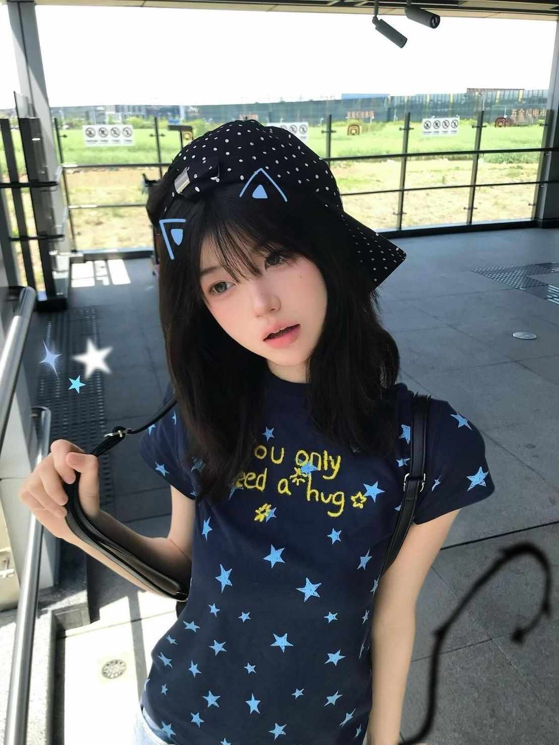 ꒰韓系滿印星星藏藍修身上衣꒱