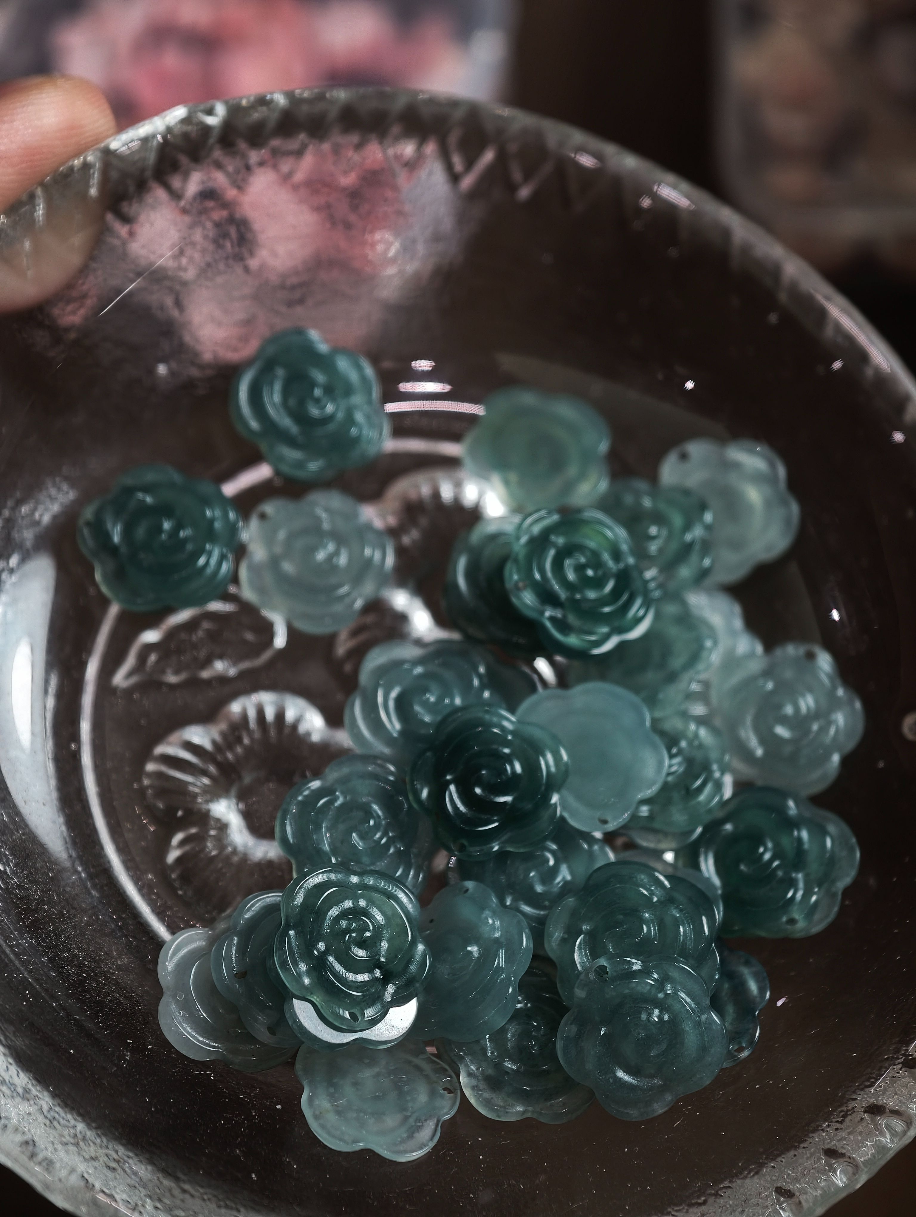 瓜地馬拉藍水翡翠雕件