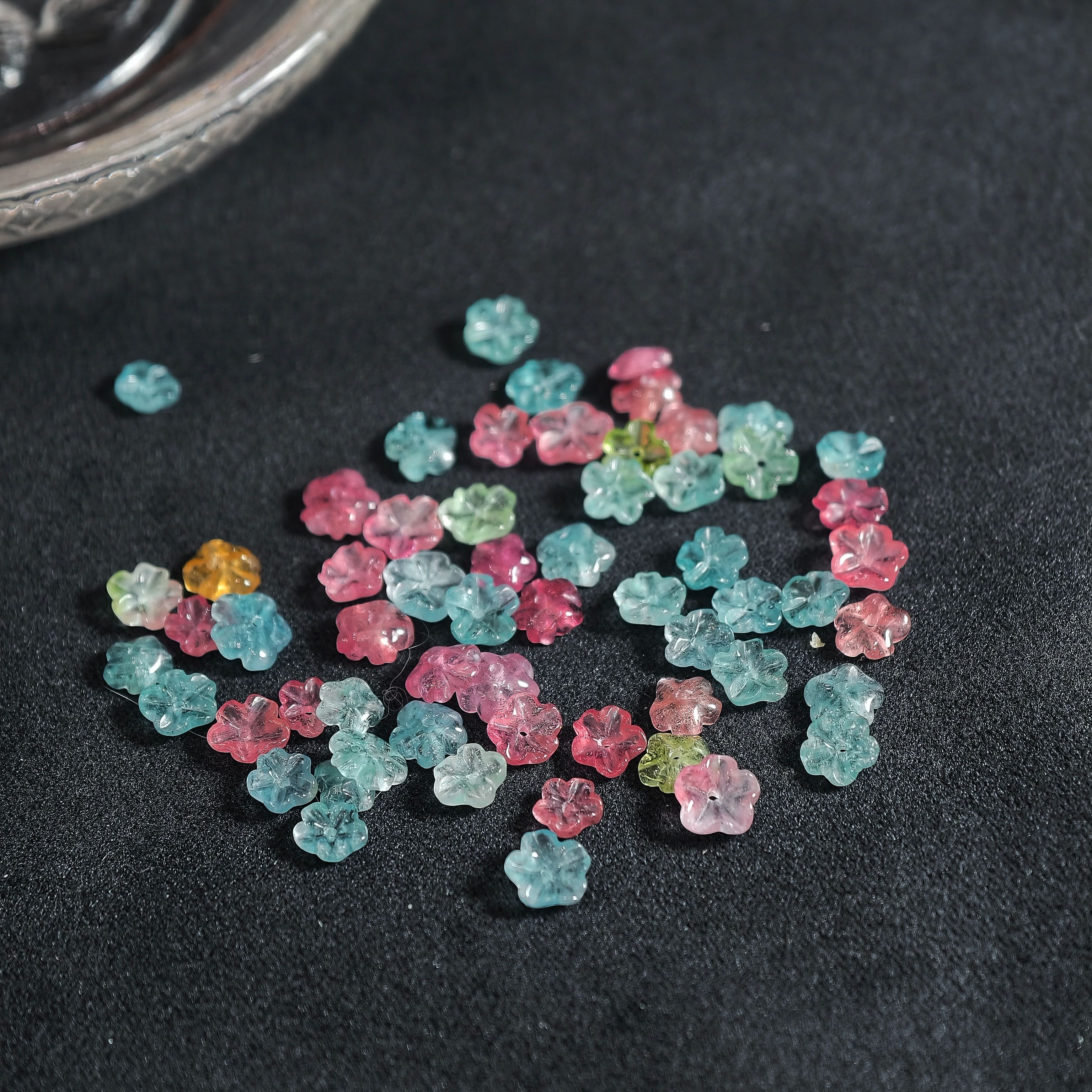 碧璽小花花