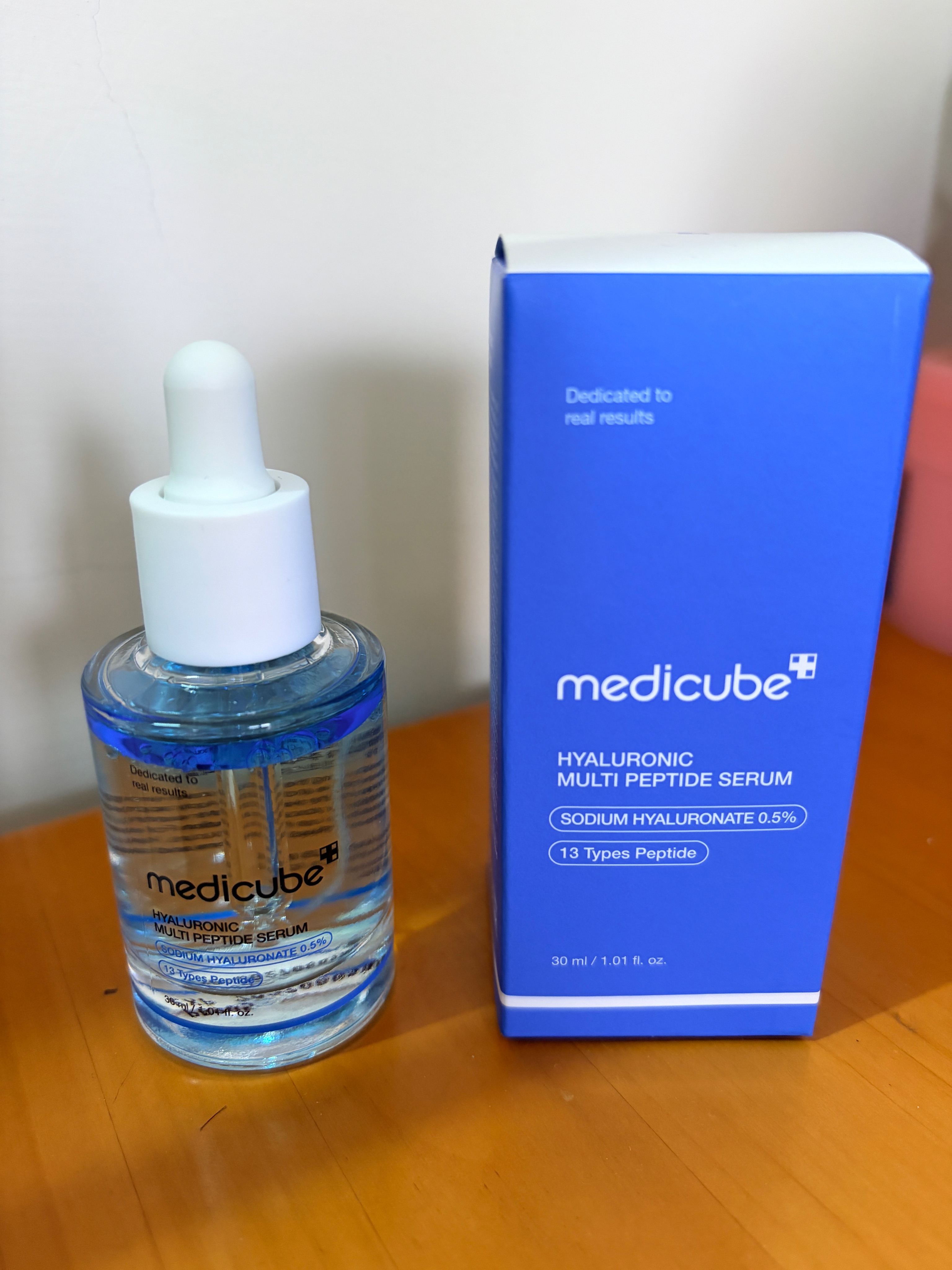 Medicube 玻尿酸胜肽雙層安瓶精華液 30ml