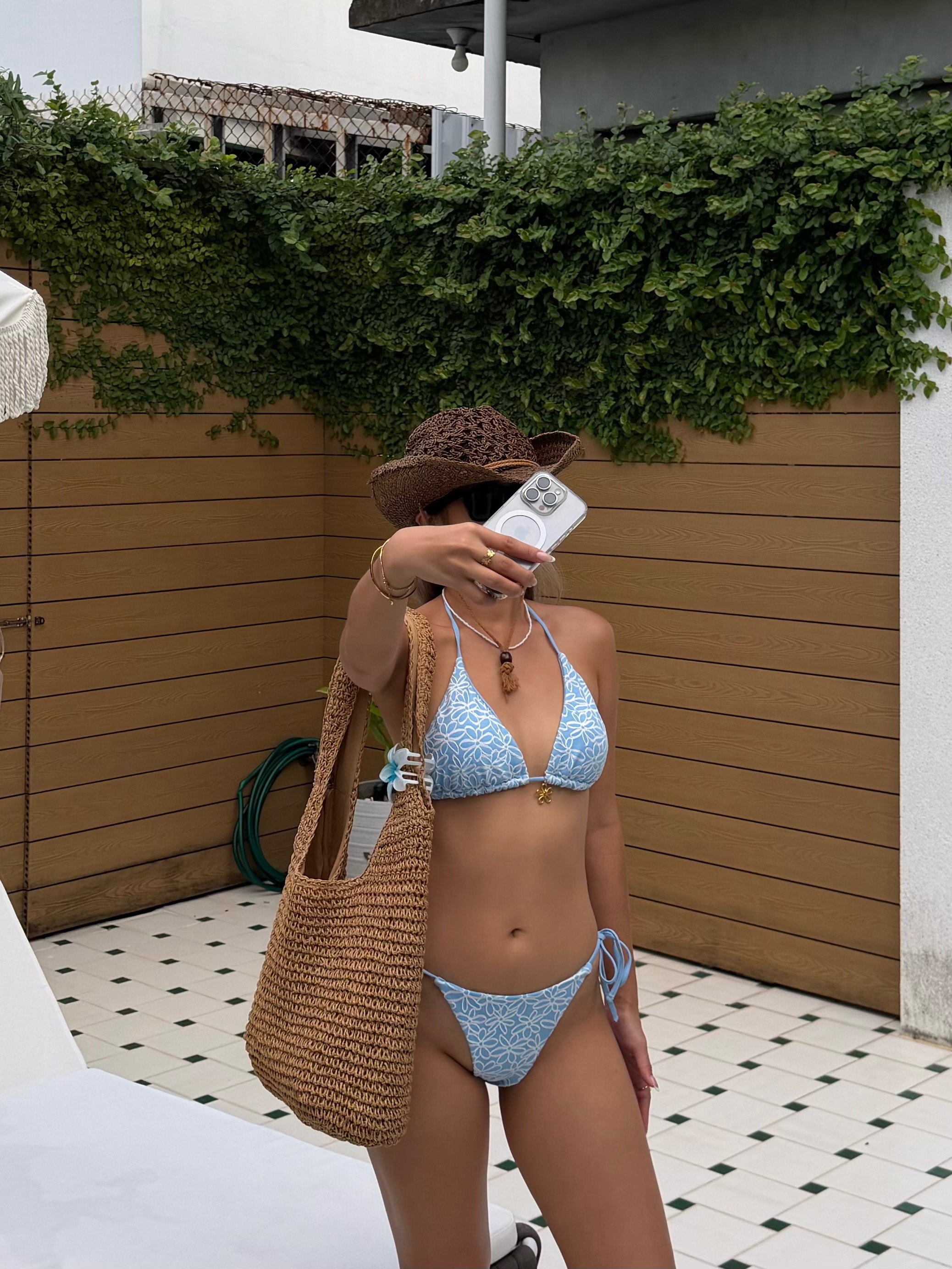 Blue Blossom🌊🩵歐美 辣妹 綁帶泳衣 刺繡小花 性感比基尼 兩件式bikini